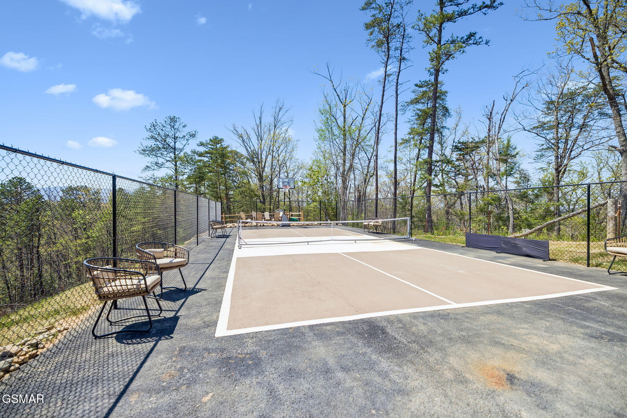 997 King Branch Road Sevierville TN 37876
