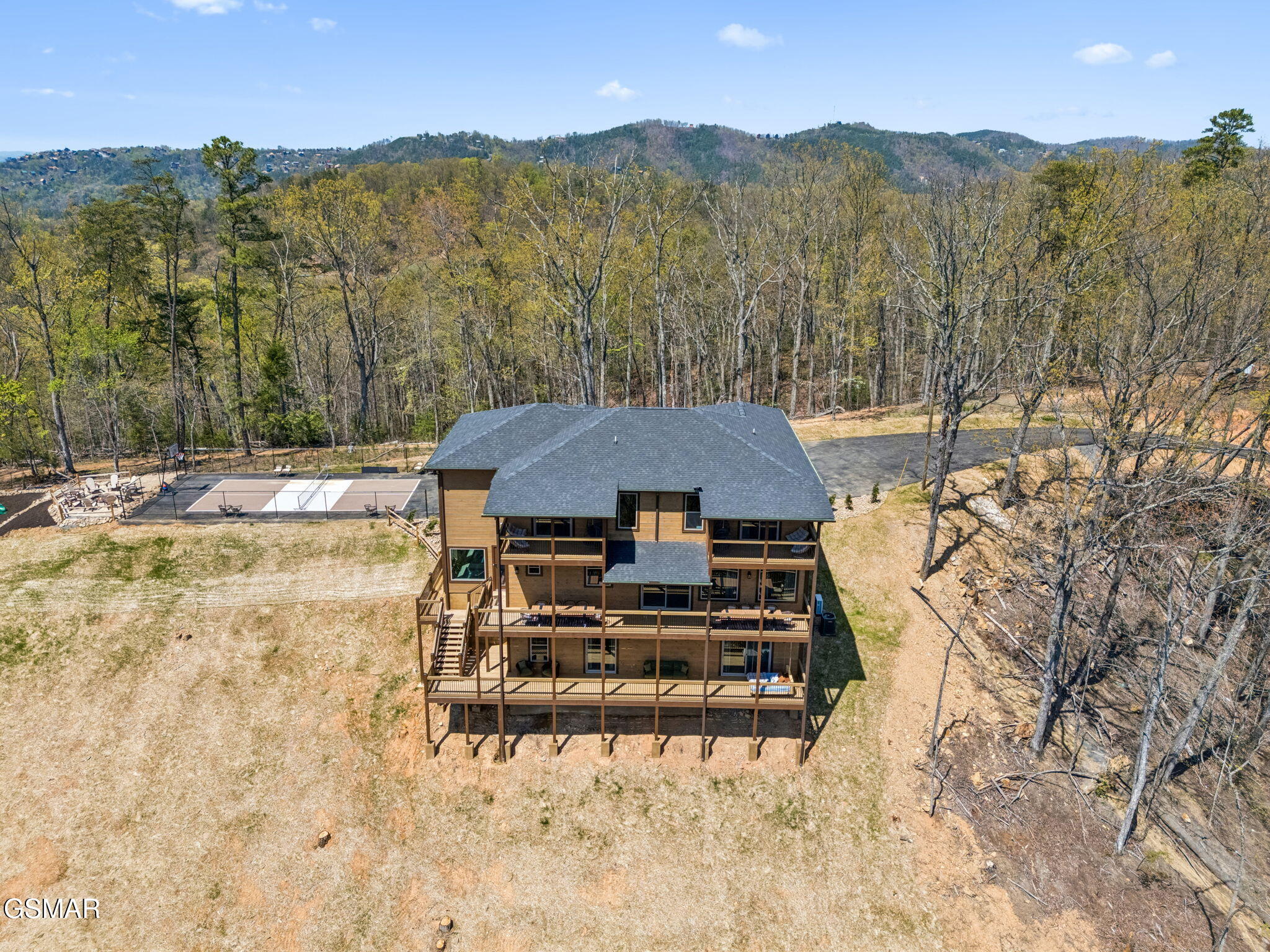 997 King Branch Road Sevierville TN 37876