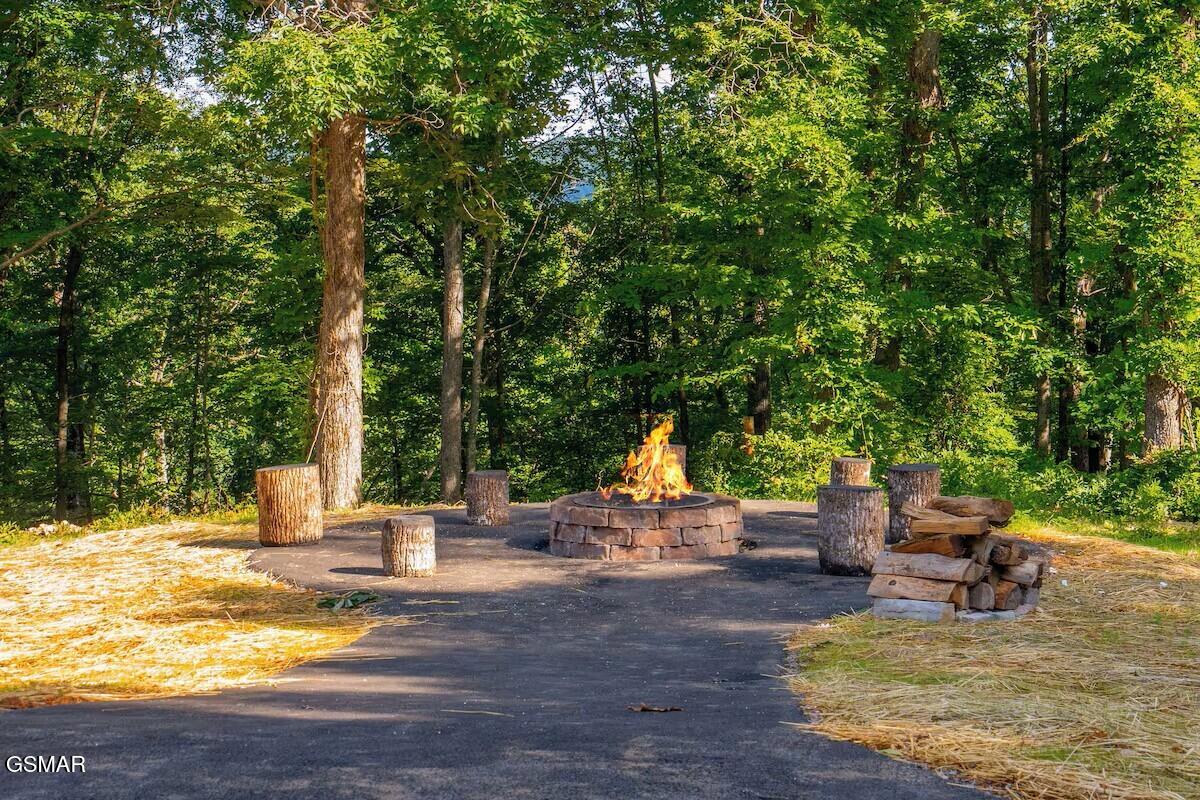 3941 Boogertown Road Sevierville TN 37876