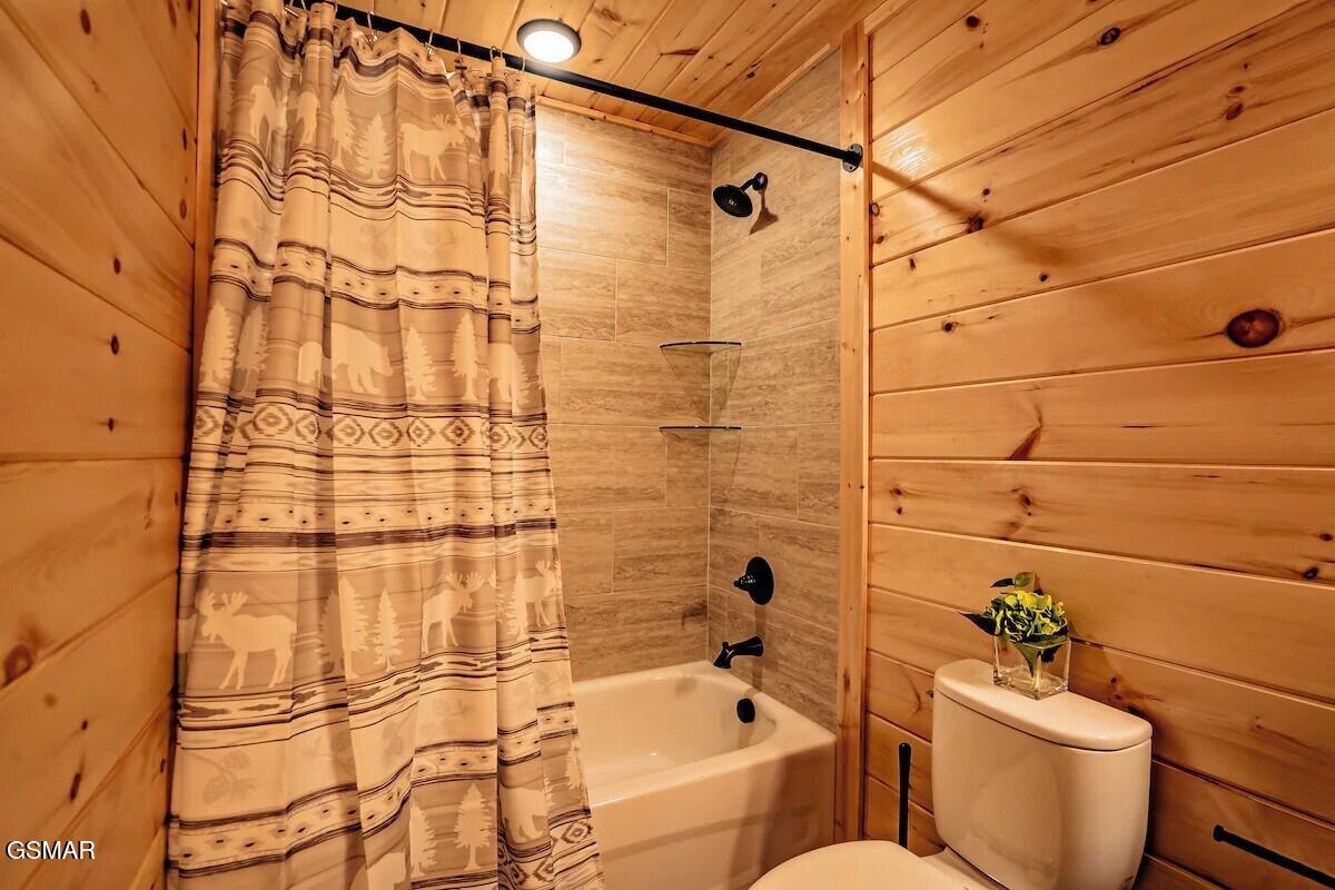 3941 Boogertown Road Sevierville TN 37876