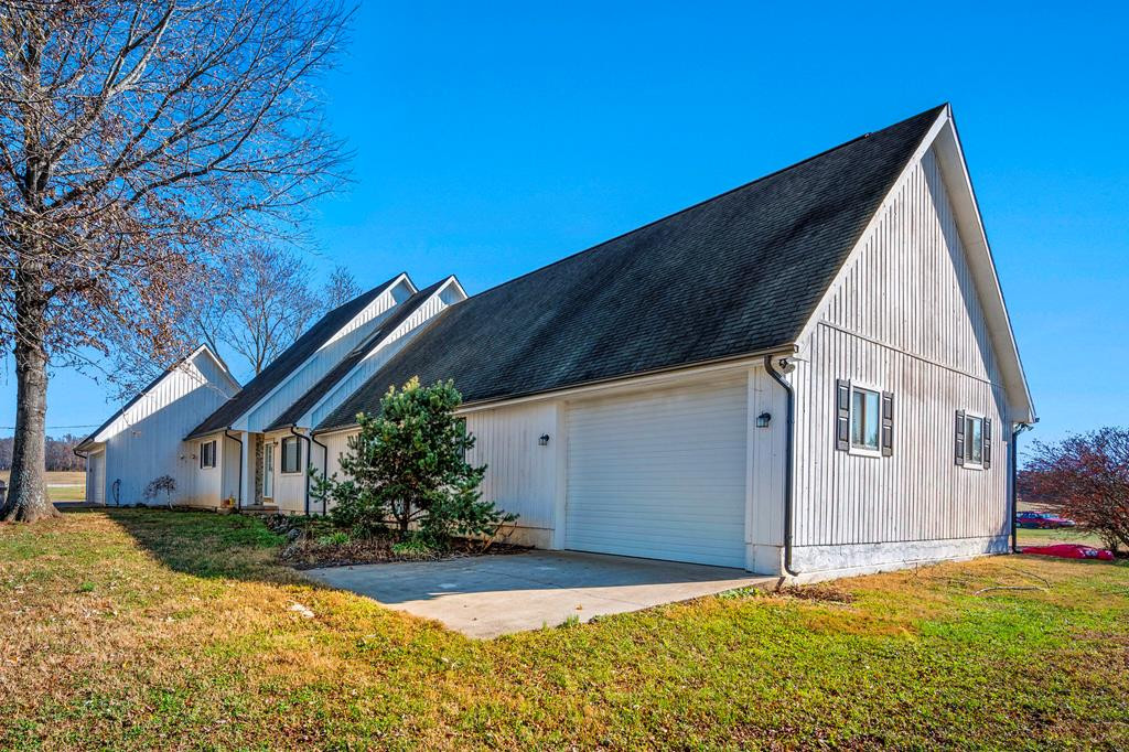 2040 Maples Branch Road Sevierville TN 37876