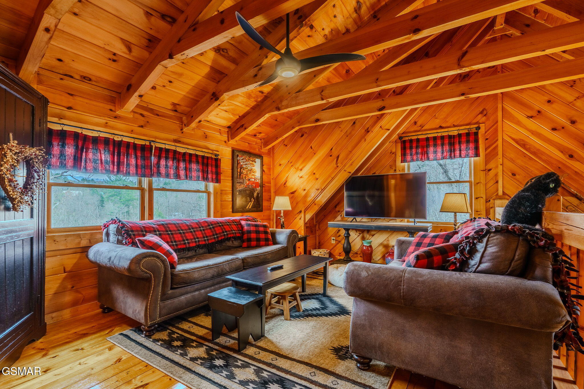 839 W Gold Dust Pigeon Forge TN 37863