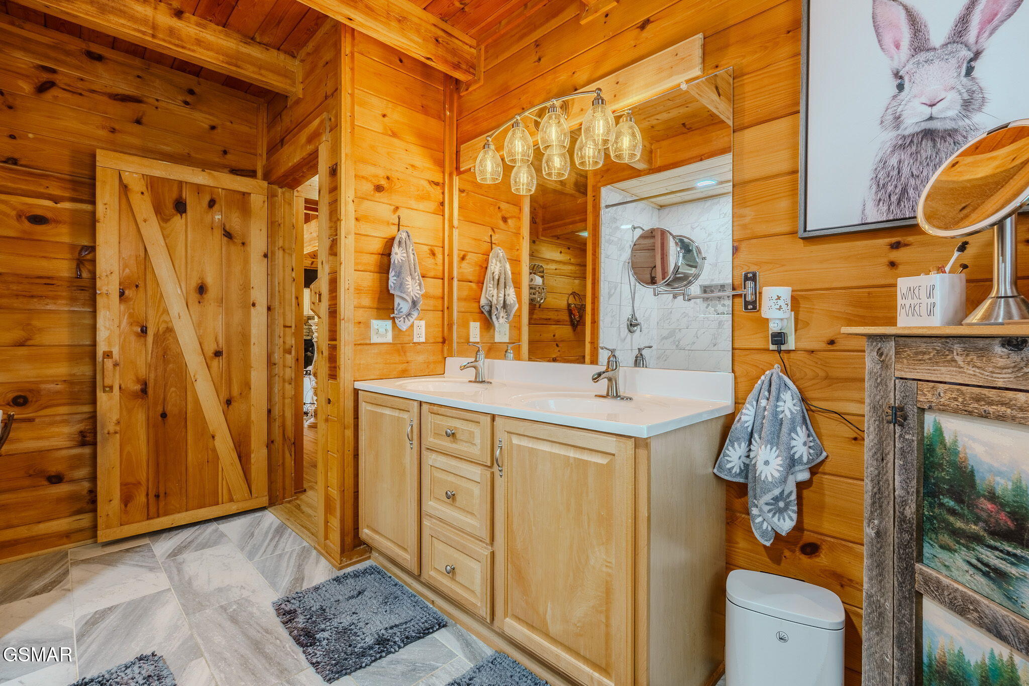 839 W Gold Dust Pigeon Forge TN 37863