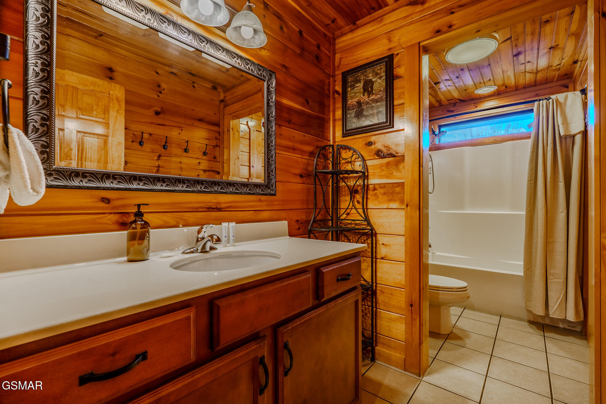 921 Mcmakin Way Pigeon Forge TN 37863