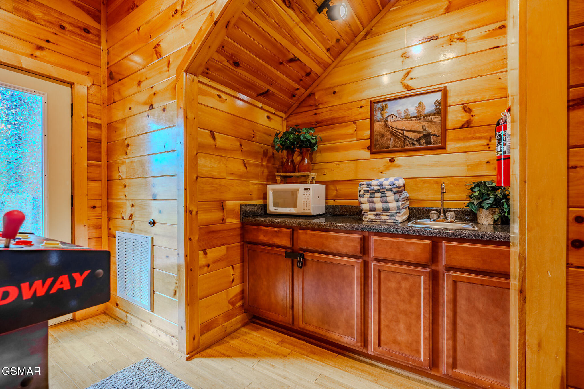 921 Mcmakin Way Pigeon Forge TN 37863