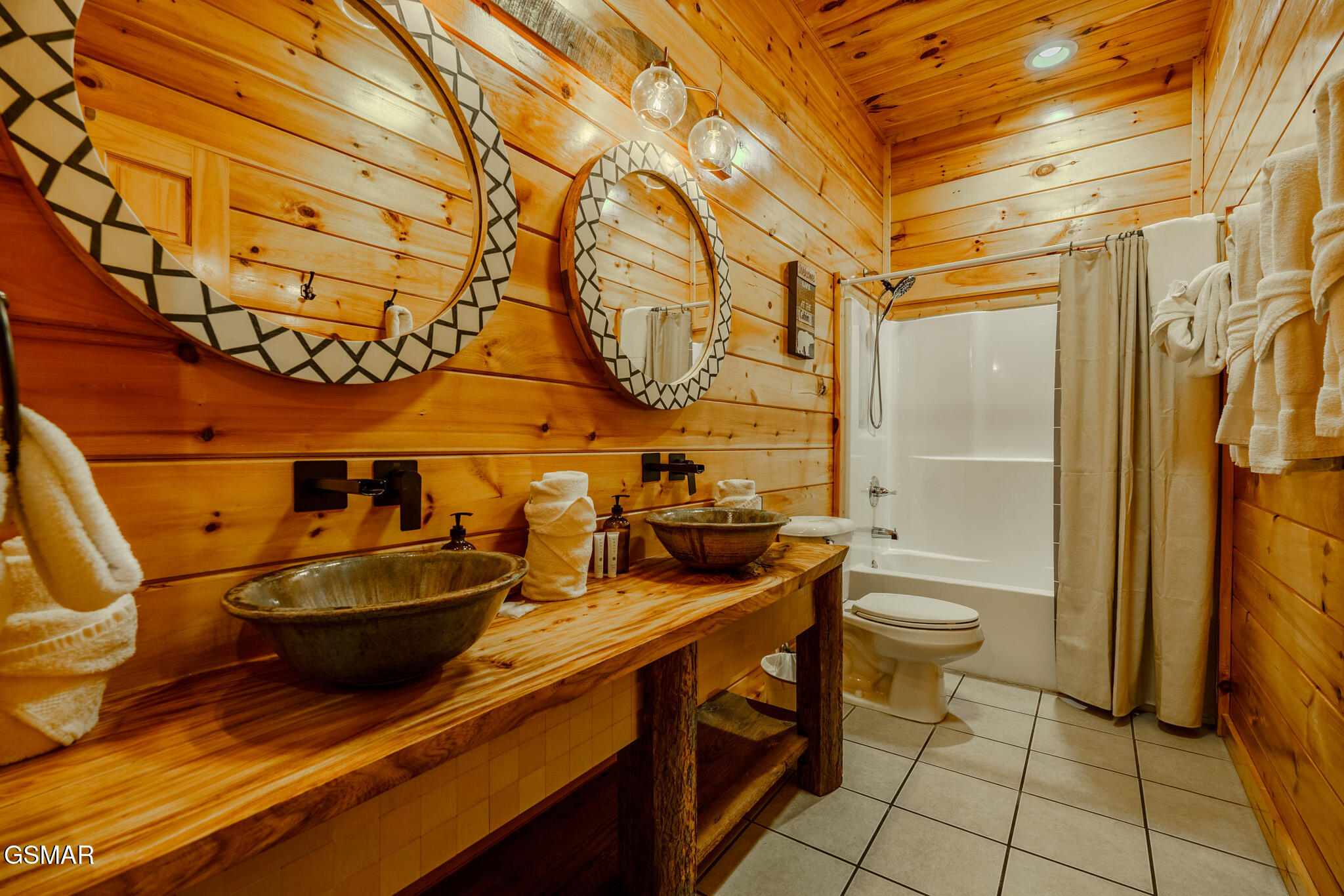 921 Mcmakin Way Pigeon Forge TN 37863
