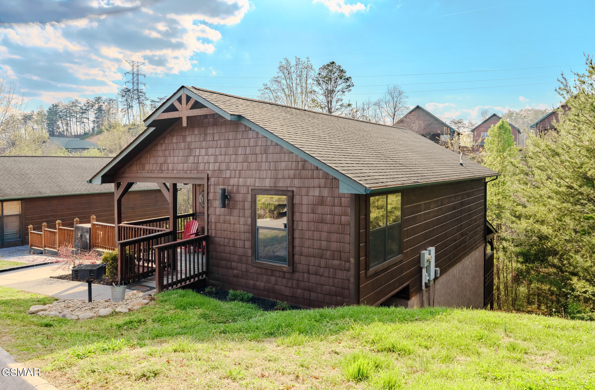 921 Mcmakin Way Pigeon Forge TN 37863