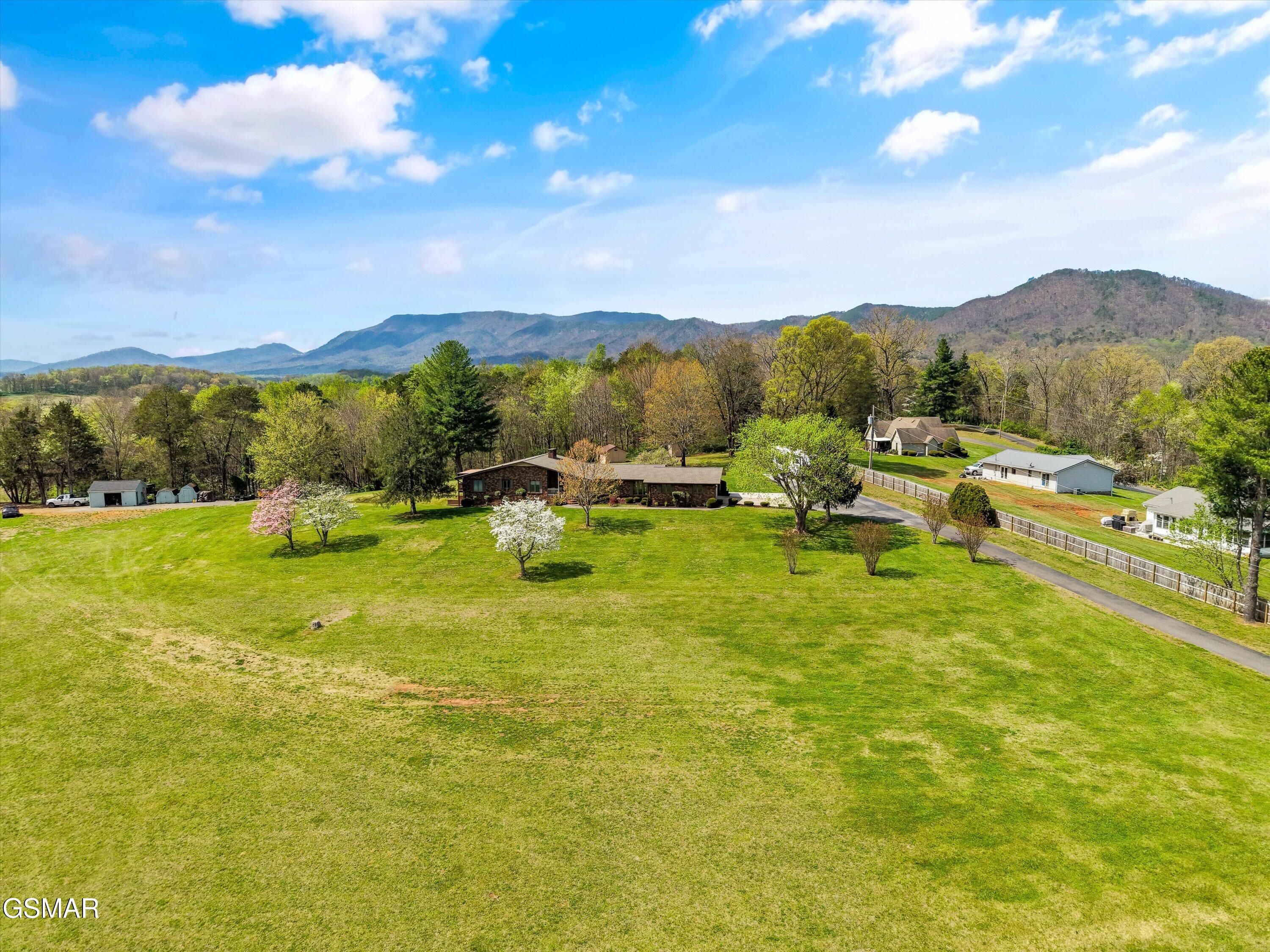 1279 Green Acres Drive Newport TN 37821
