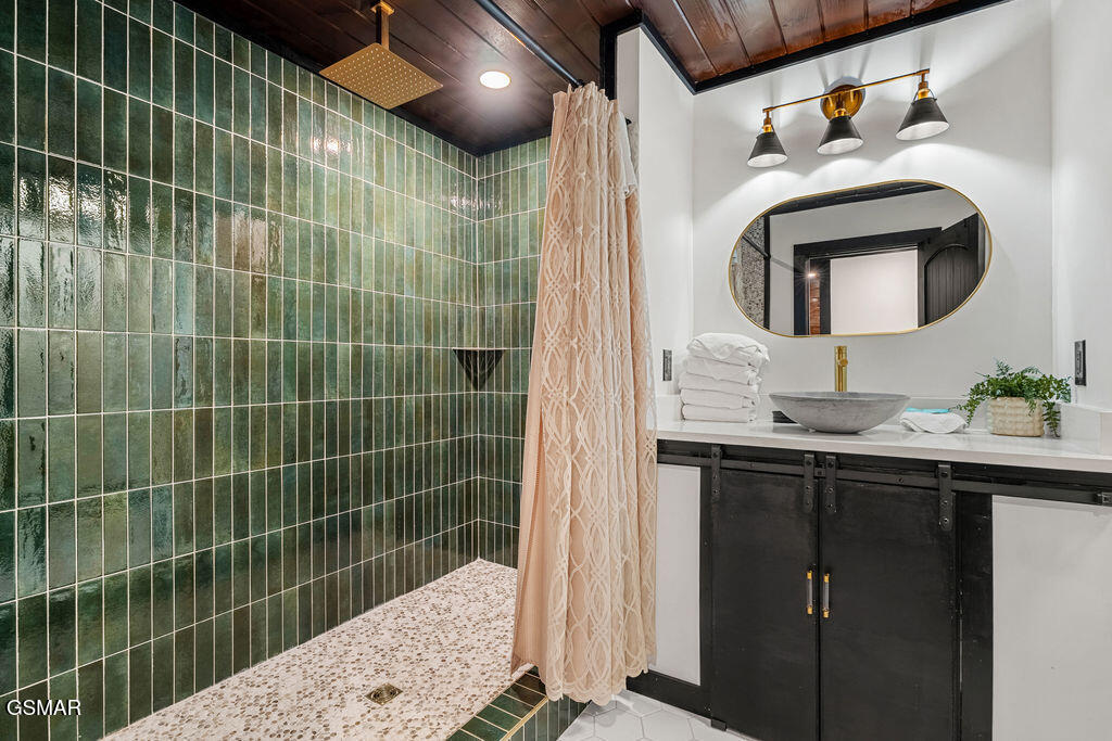 915 Stans Road Gatlinburg TN 37738