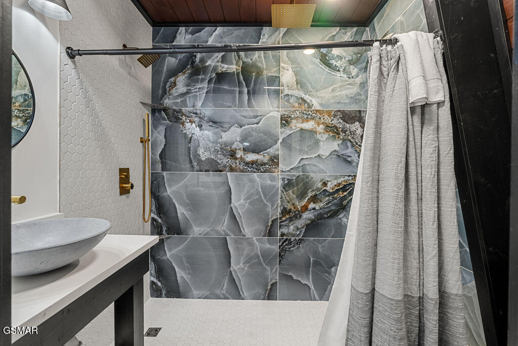 915 Stans Road Gatlinburg TN 37738