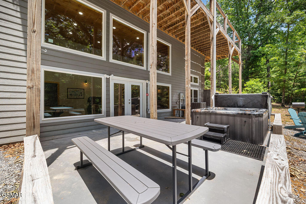 5042 Settlers View Lane Sevierville TN 37862