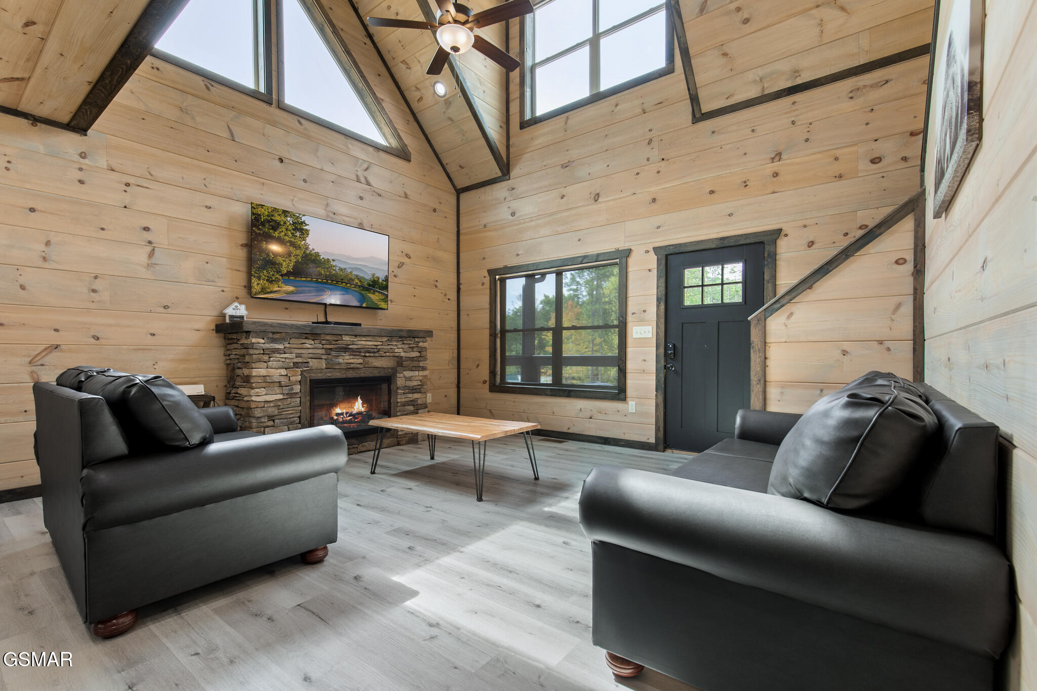 2218 Pinnacle Ridge Trail Sevierville TN 37876