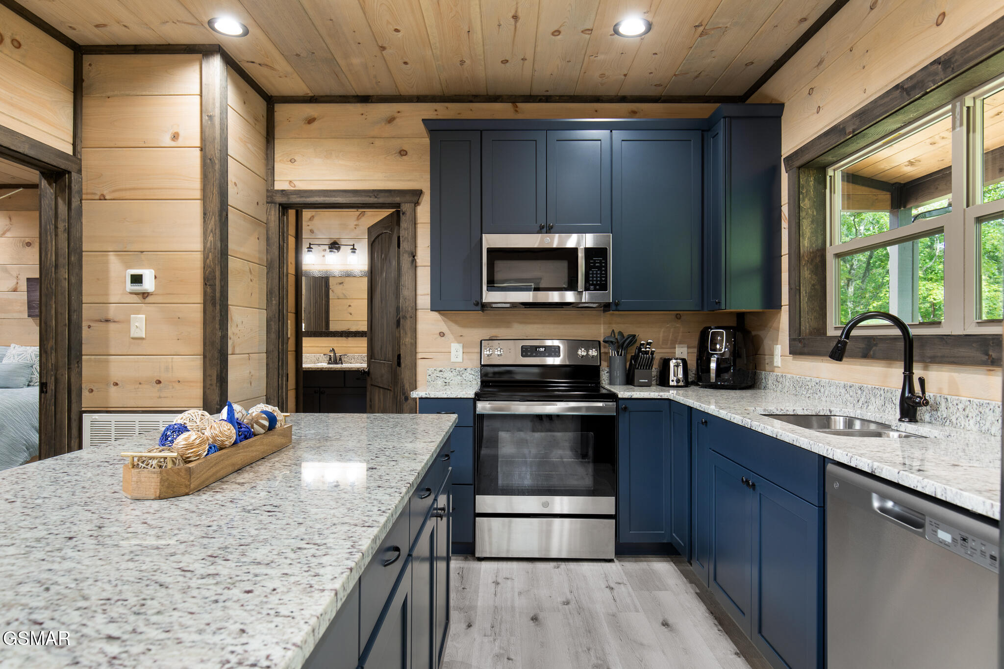 2218 Pinnacle Ridge Trail Sevierville TN 37876