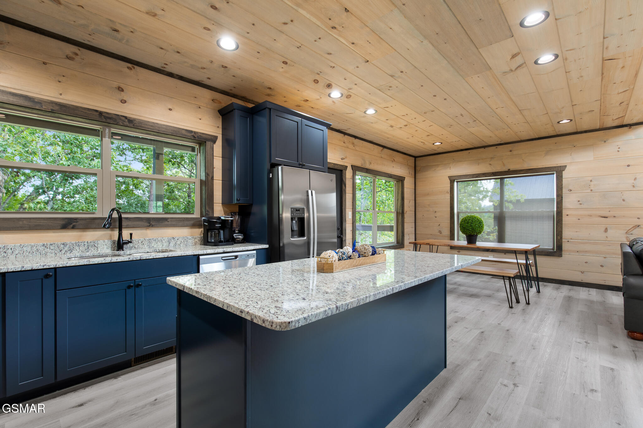 2218 Pinnacle Ridge Trail Sevierville TN 37876