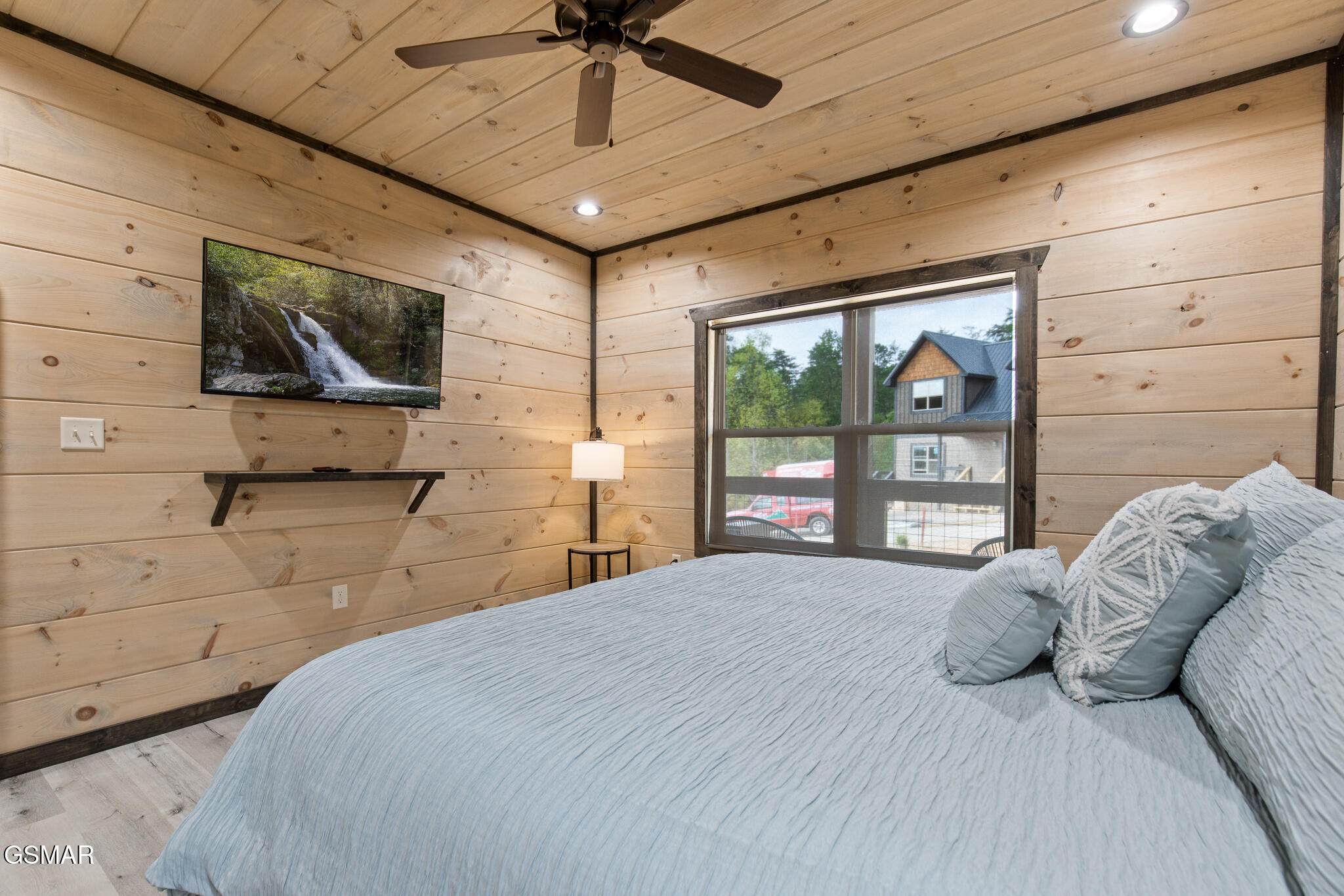 2218 Pinnacle Ridge Trail Sevierville TN 37876