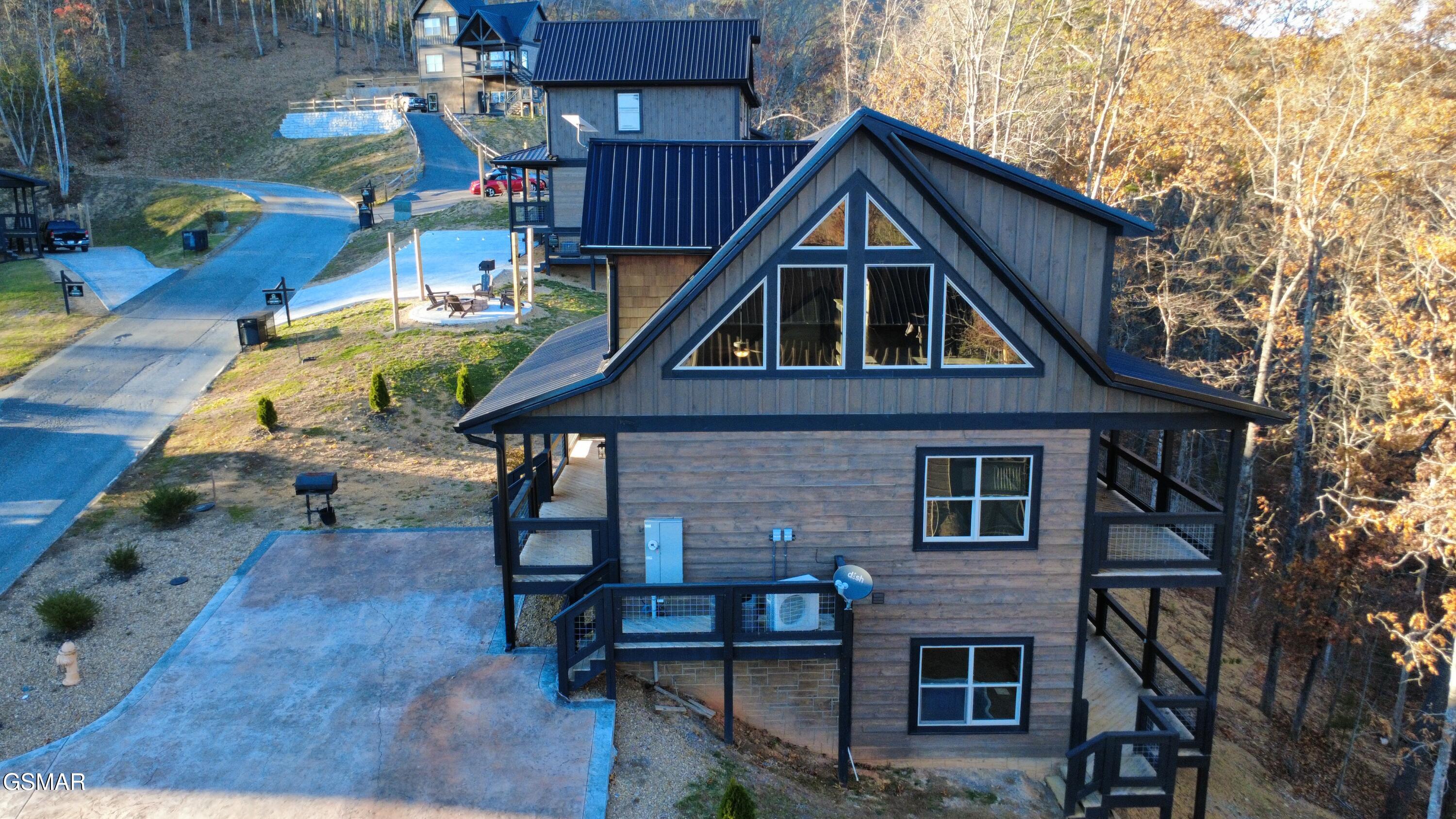 2218 Pinnacle Ridge Trail Sevierville TN 37876