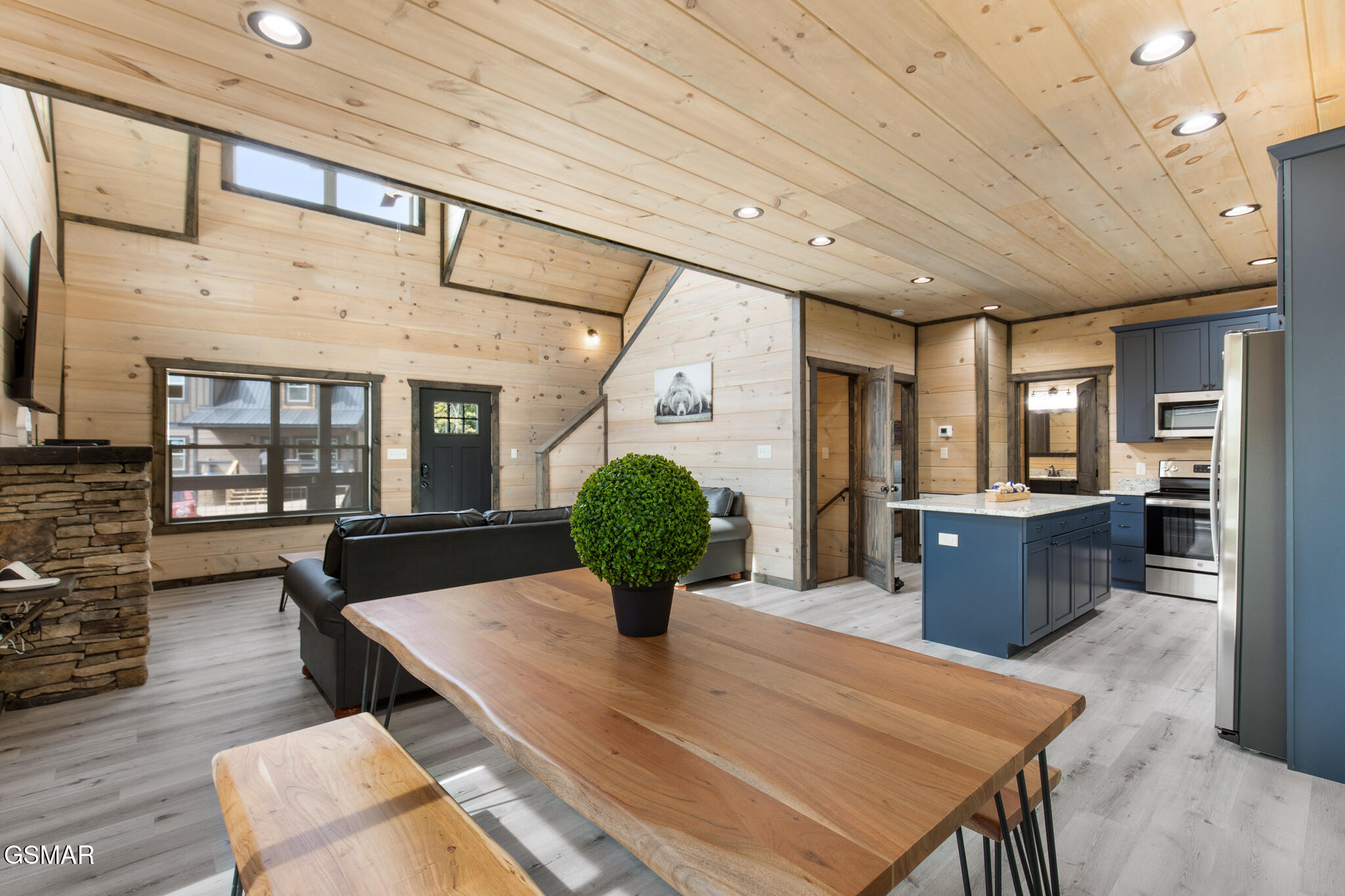 2218 Pinnacle Ridge Trail Sevierville TN 37876