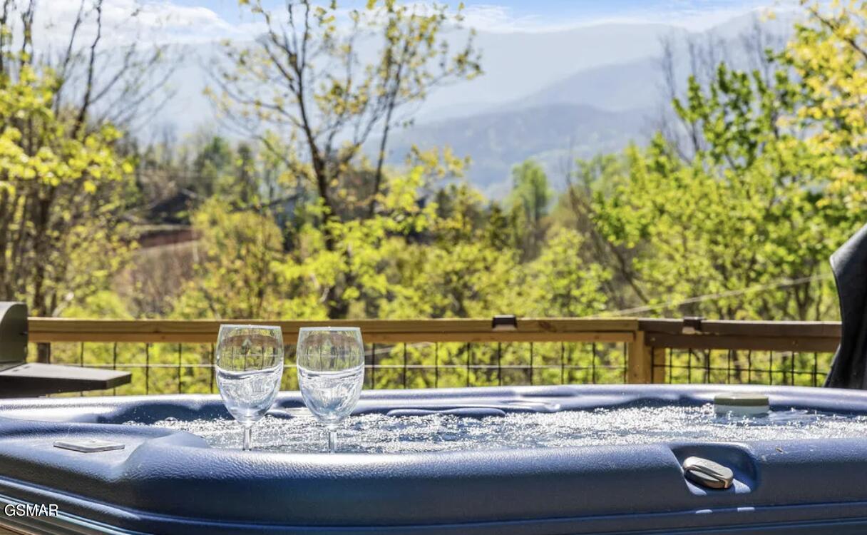 725 Sunshine Trail Gatlinburg TN 37738