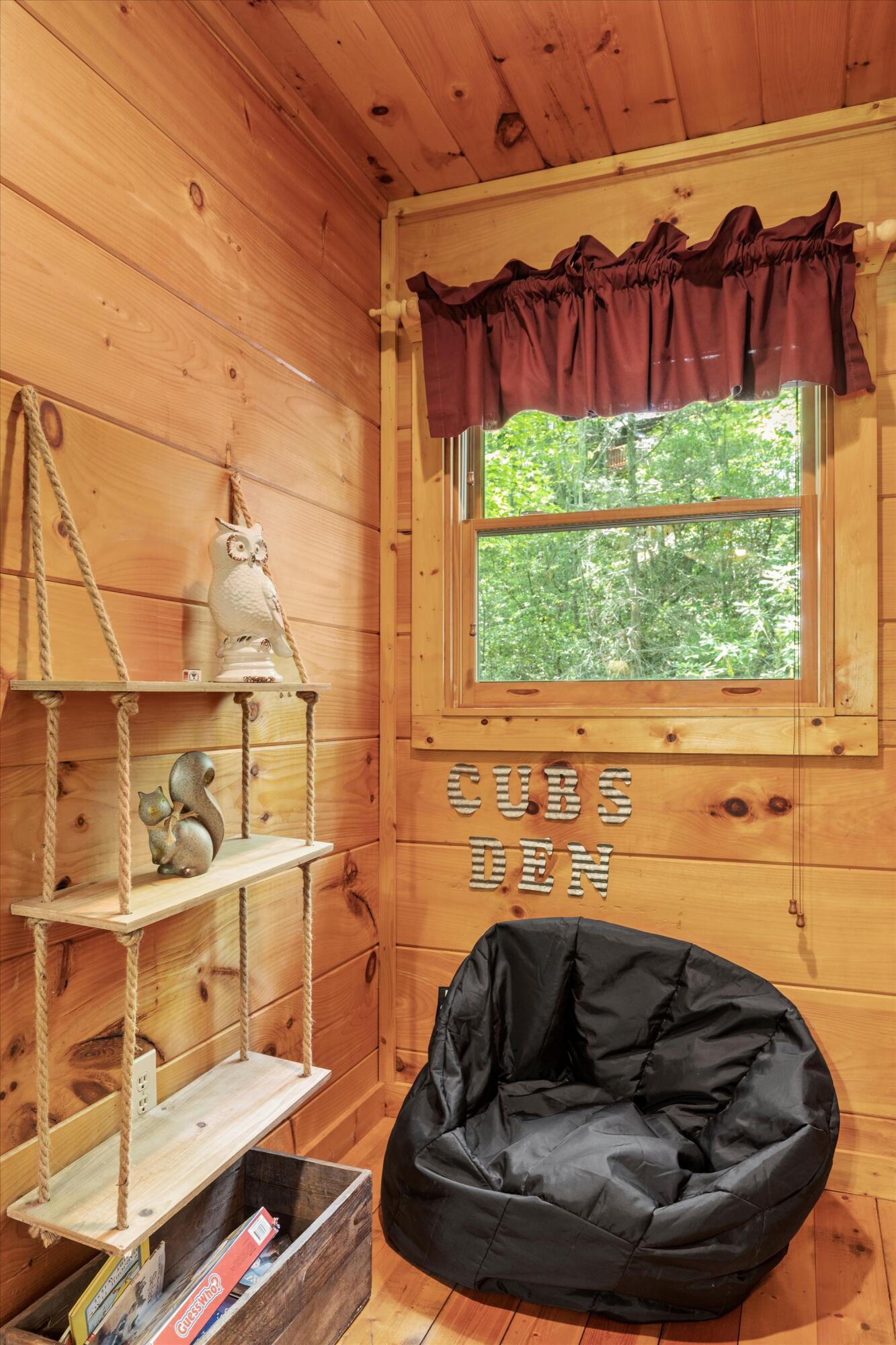 2457 N School House Gap Road Sevierville TN 37876