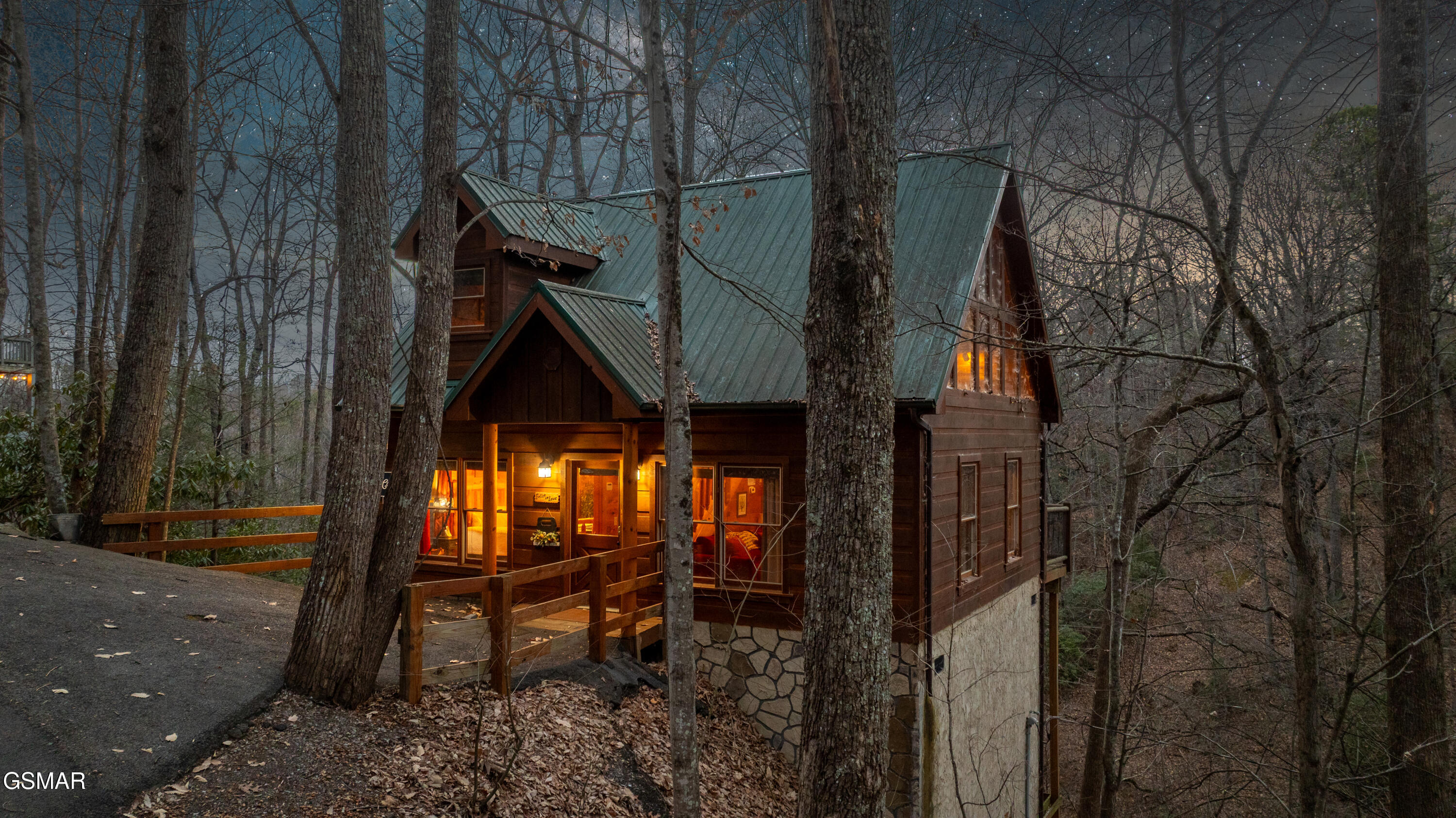 2457 N School House Gap Road Sevierville TN 37876