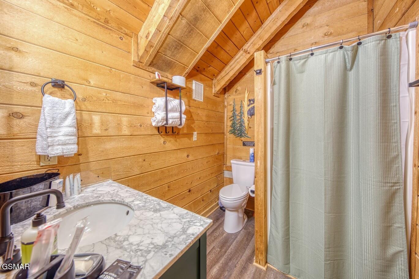 410 Sassafras Trail Sevierville TN 37876