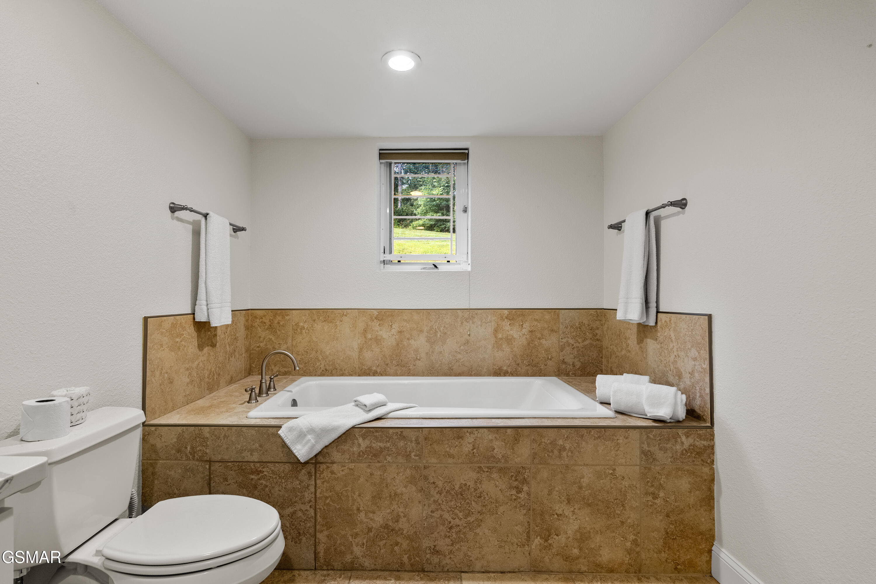 2803 Mary Ridge Farm Road Sevierville TN 37862