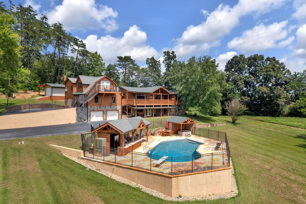 2803 Mary Ridge Farm Road Sevierville TN 37862