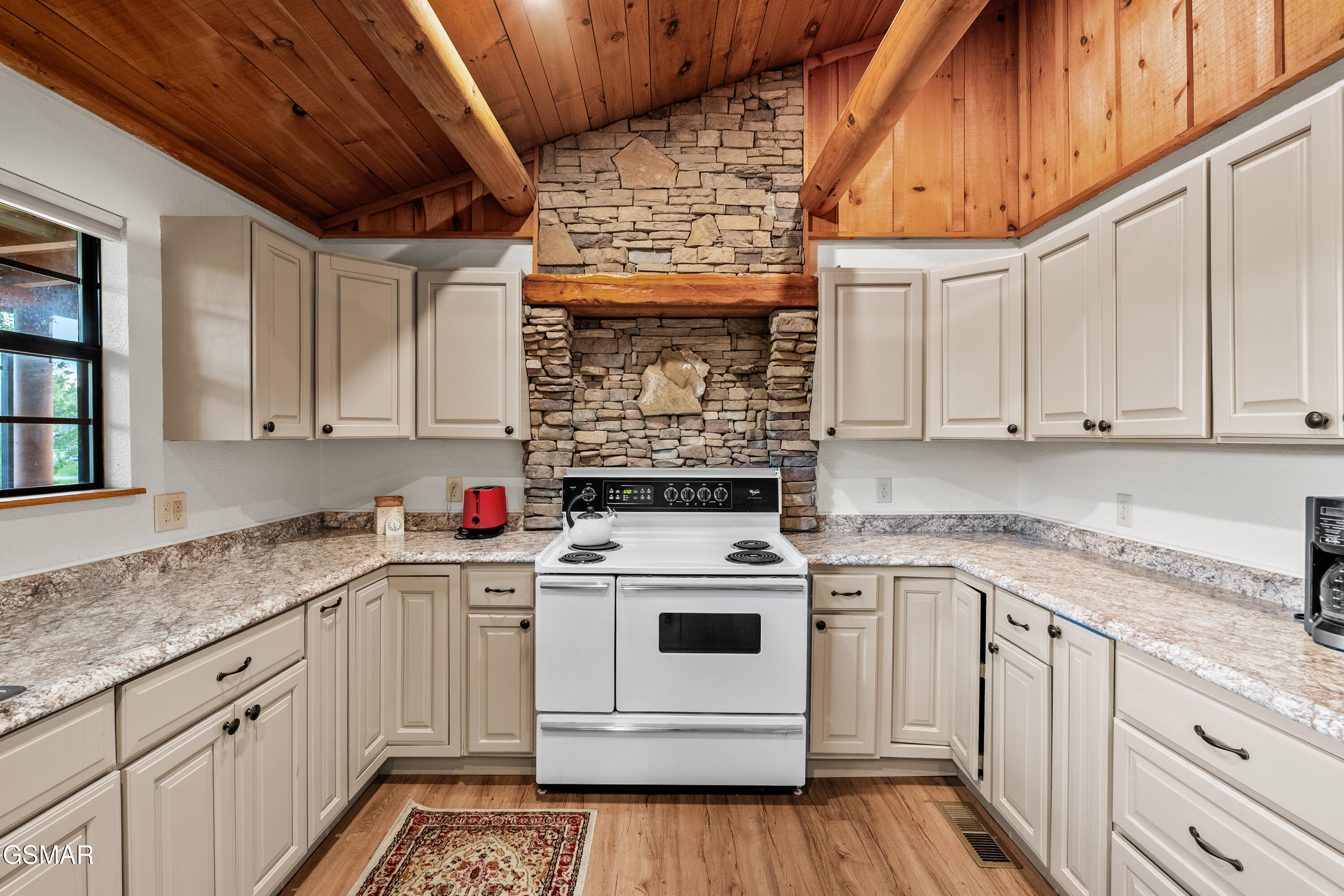 2803 Mary Ridge Farm Road Sevierville TN 37862