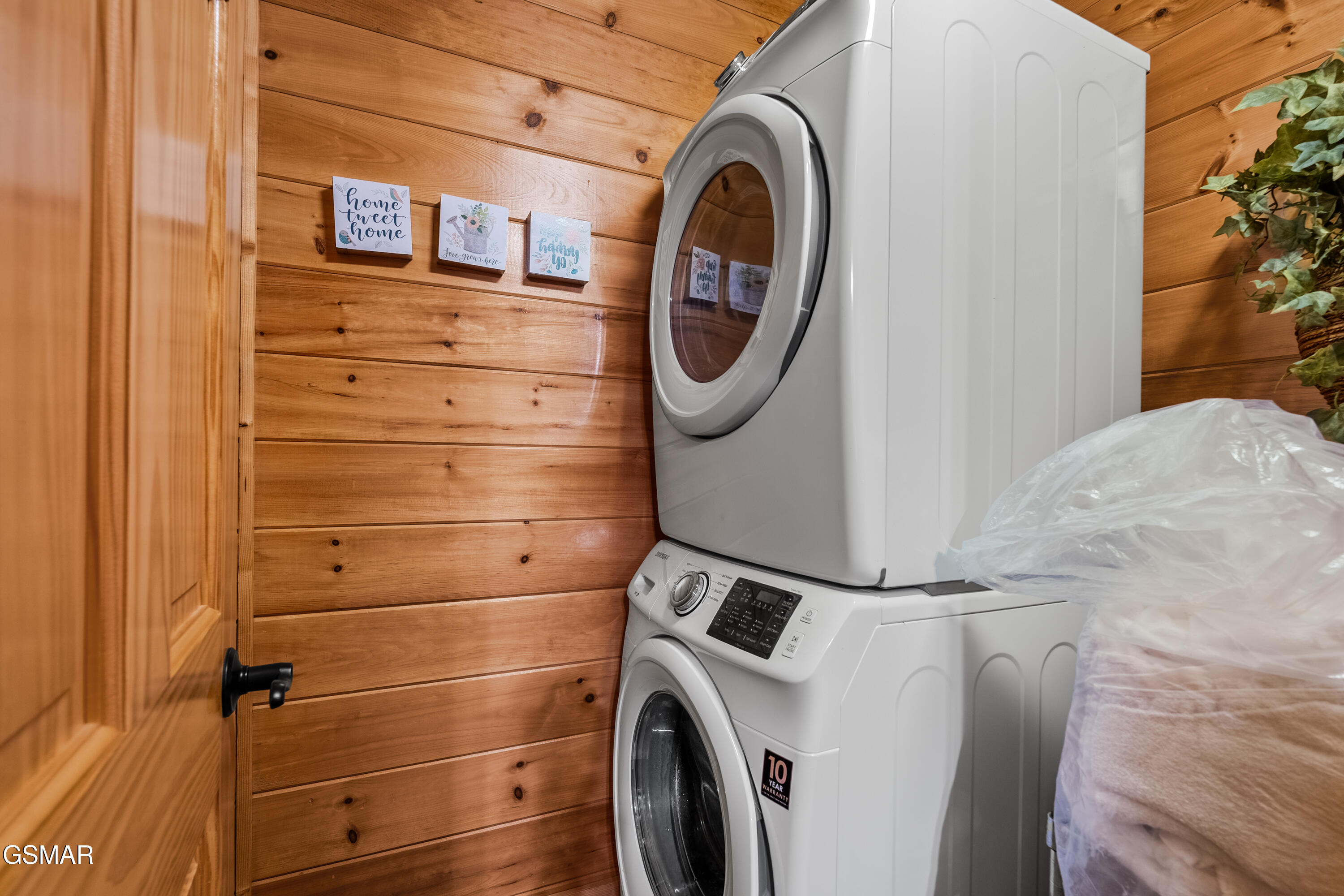 2803 Mary Ridge Farm Road Sevierville TN 37862