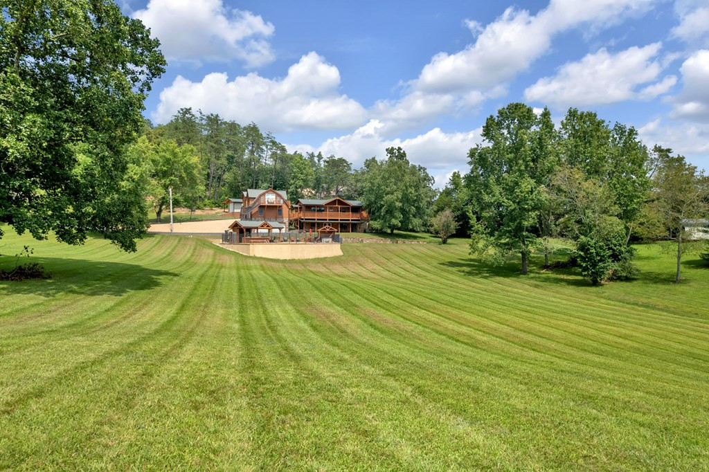 2803 Mary Ridge Farm Road Sevierville TN 37862