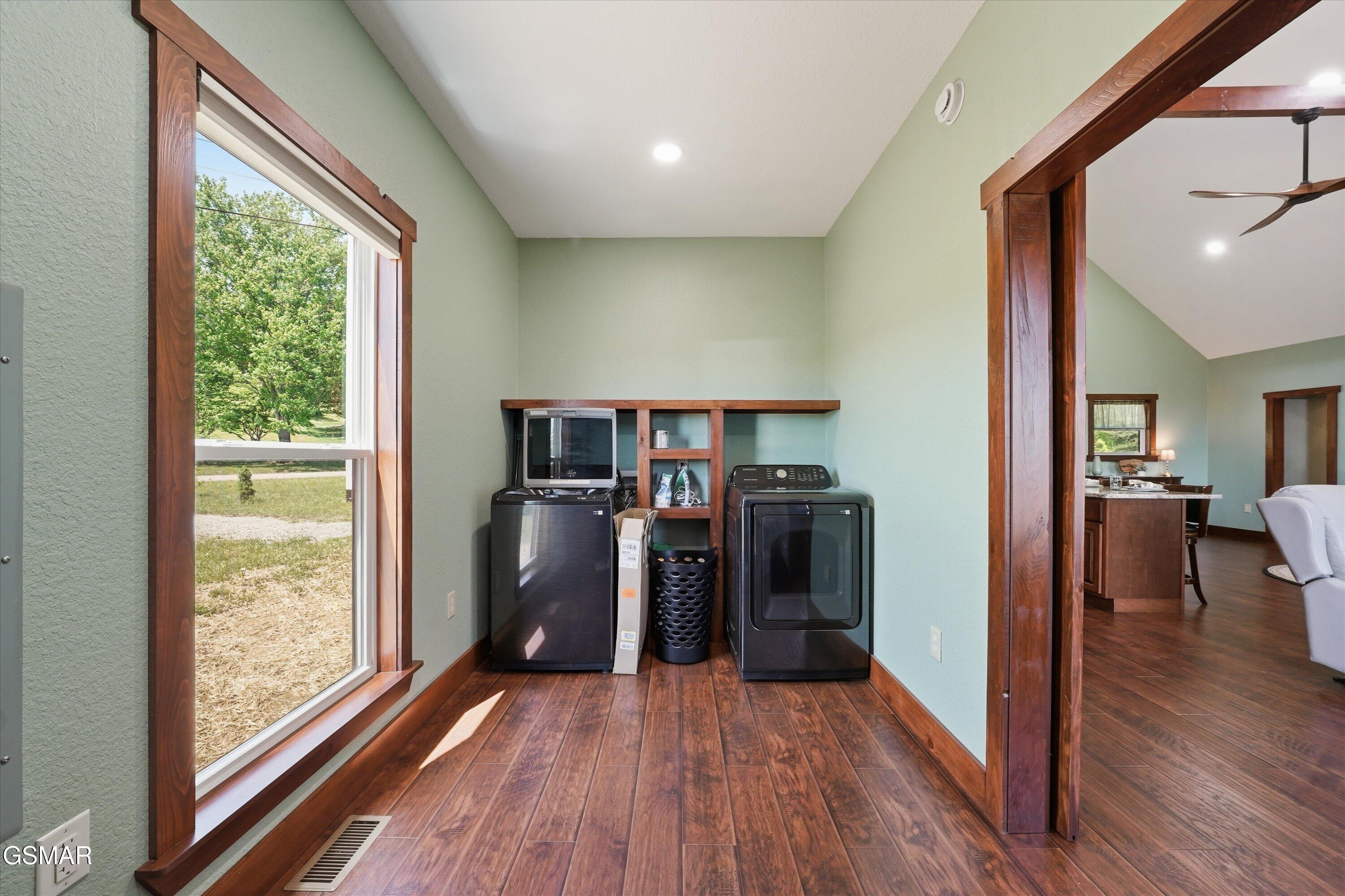 141 E Robert E Lee Drive Newport TN 37821