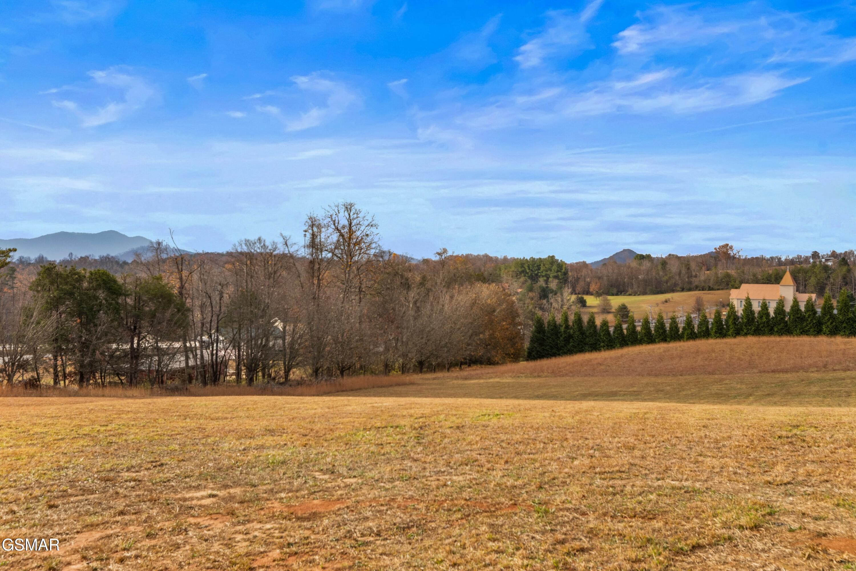 141 E Robert E Lee Drive Newport TN 37821