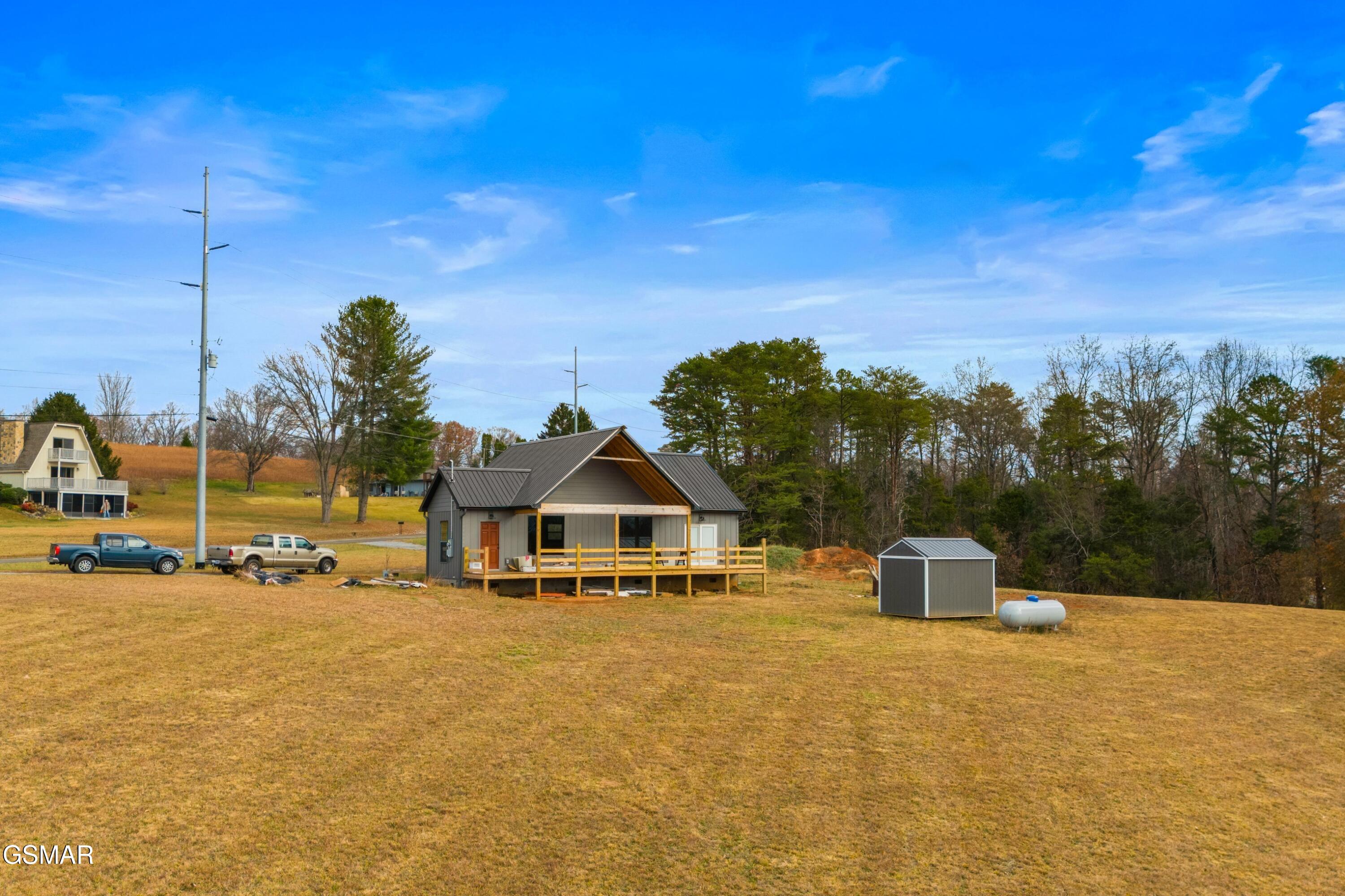 141 E Robert E Lee Drive Newport TN 37821