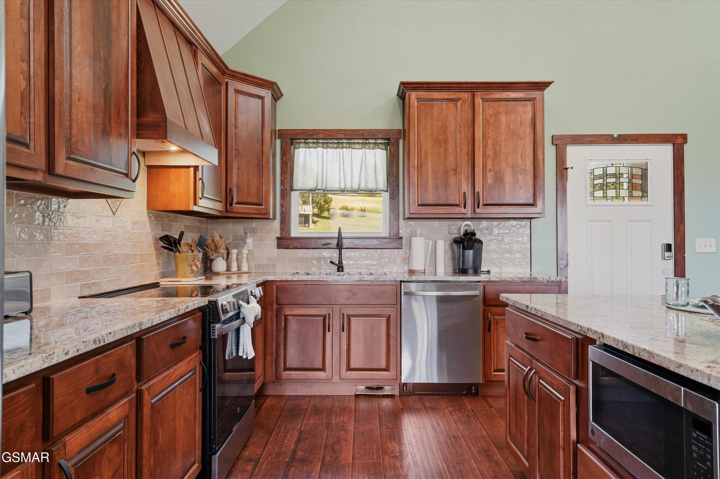 141 E Robert E Lee Drive Newport TN 37821