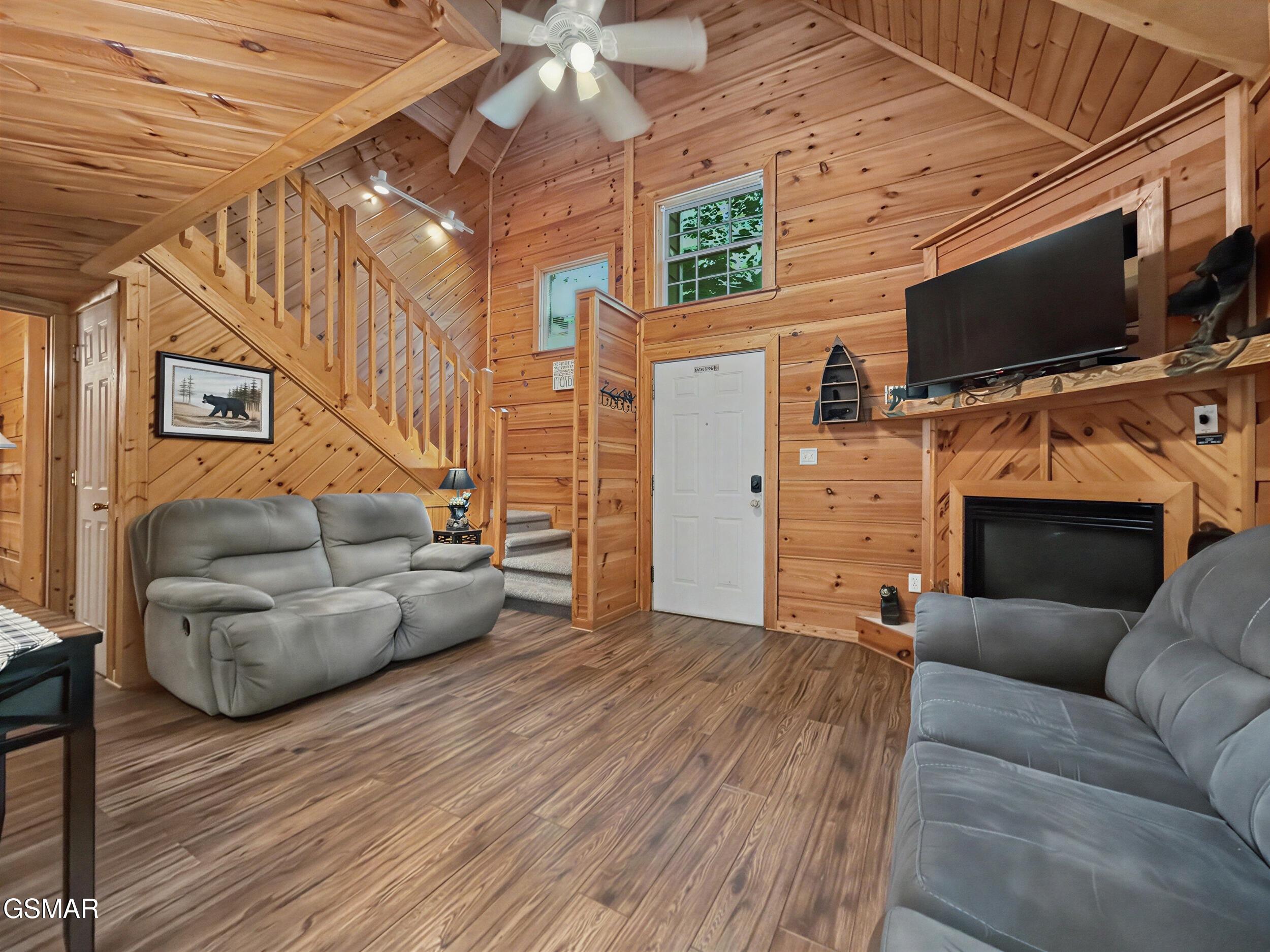 626 Morning Mist Way Gatlinburg TN 37738