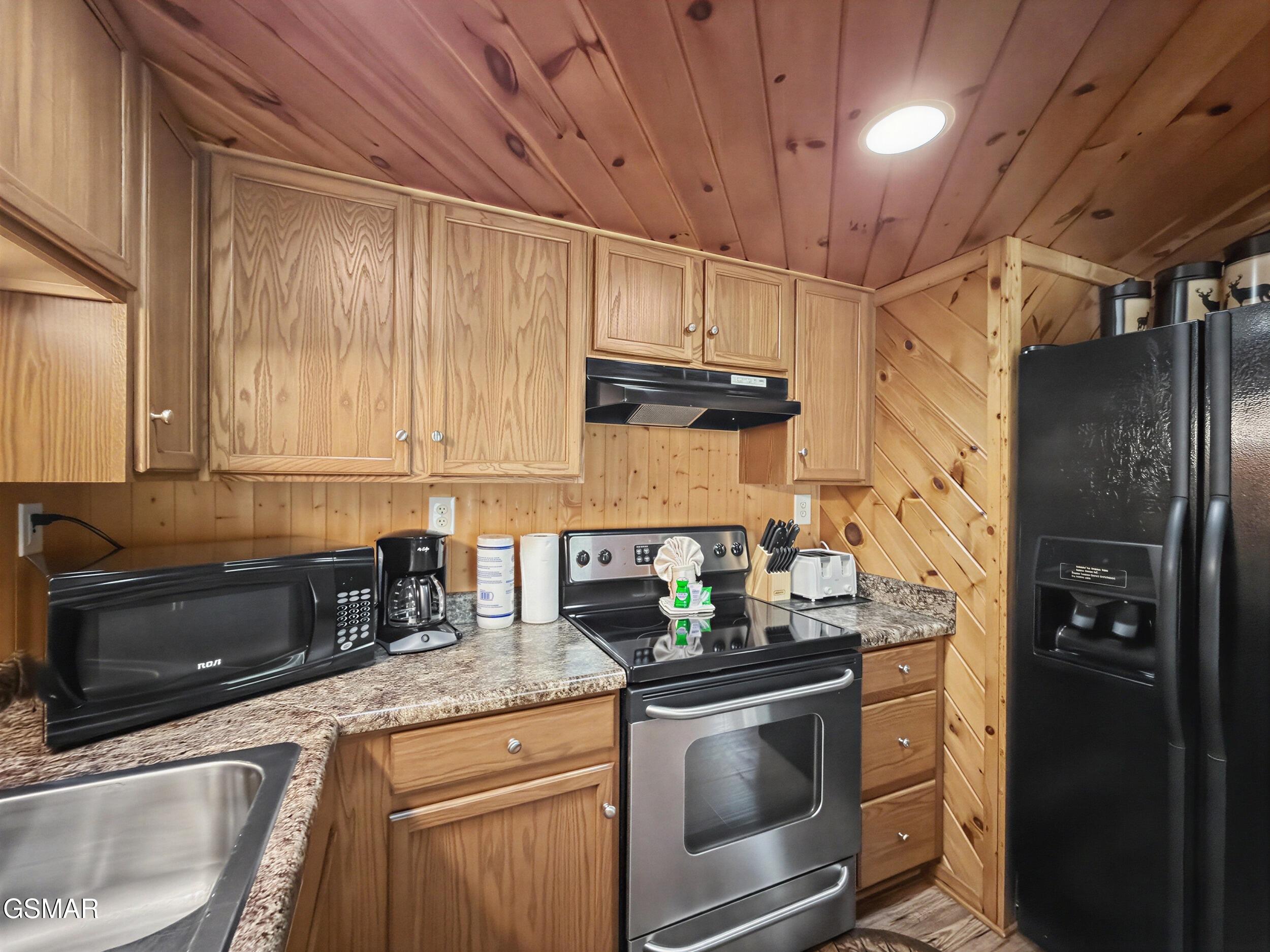 626 Morning Mist Way Gatlinburg TN 37738