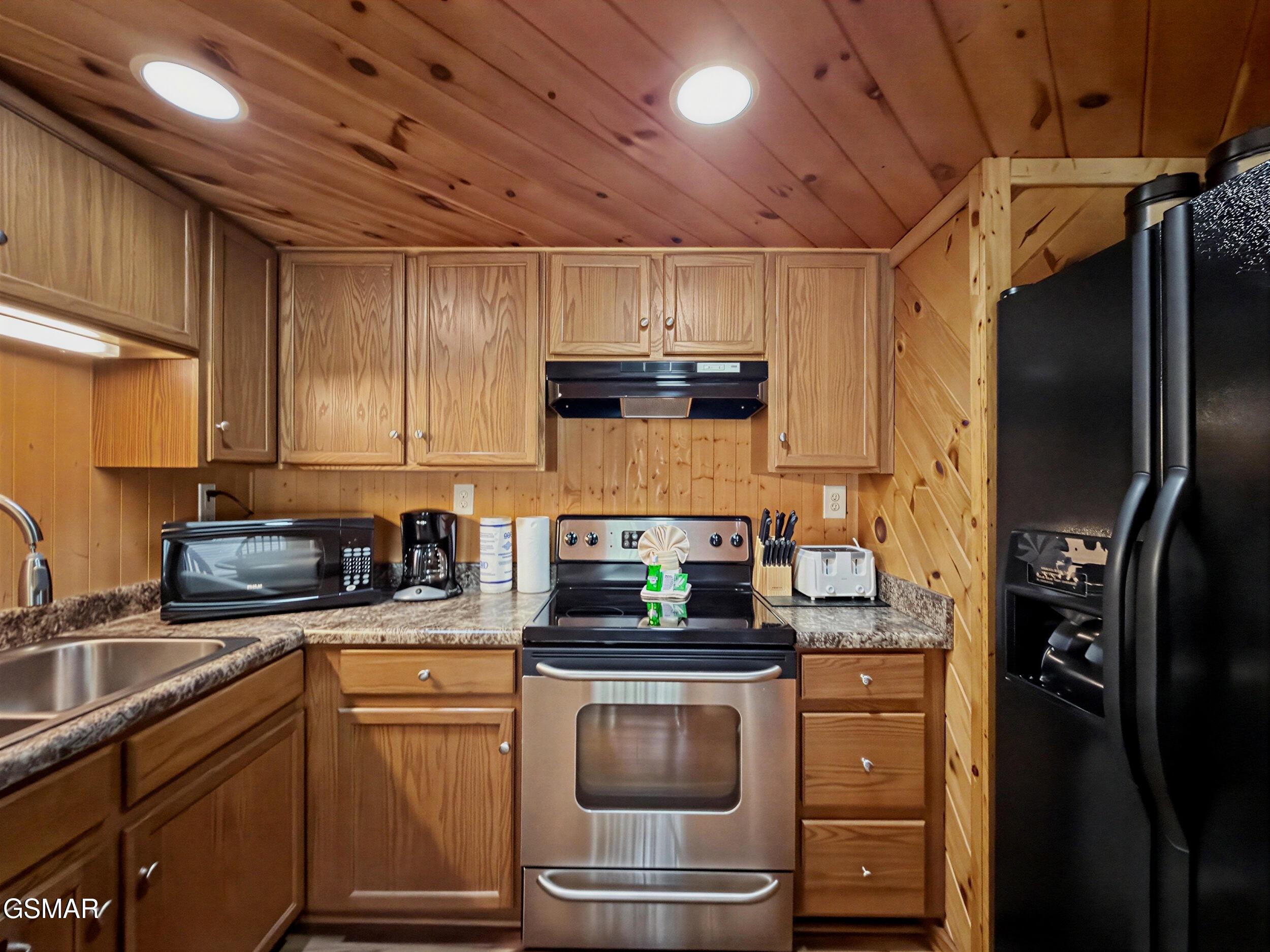 626 Morning Mist Way Gatlinburg TN 37738