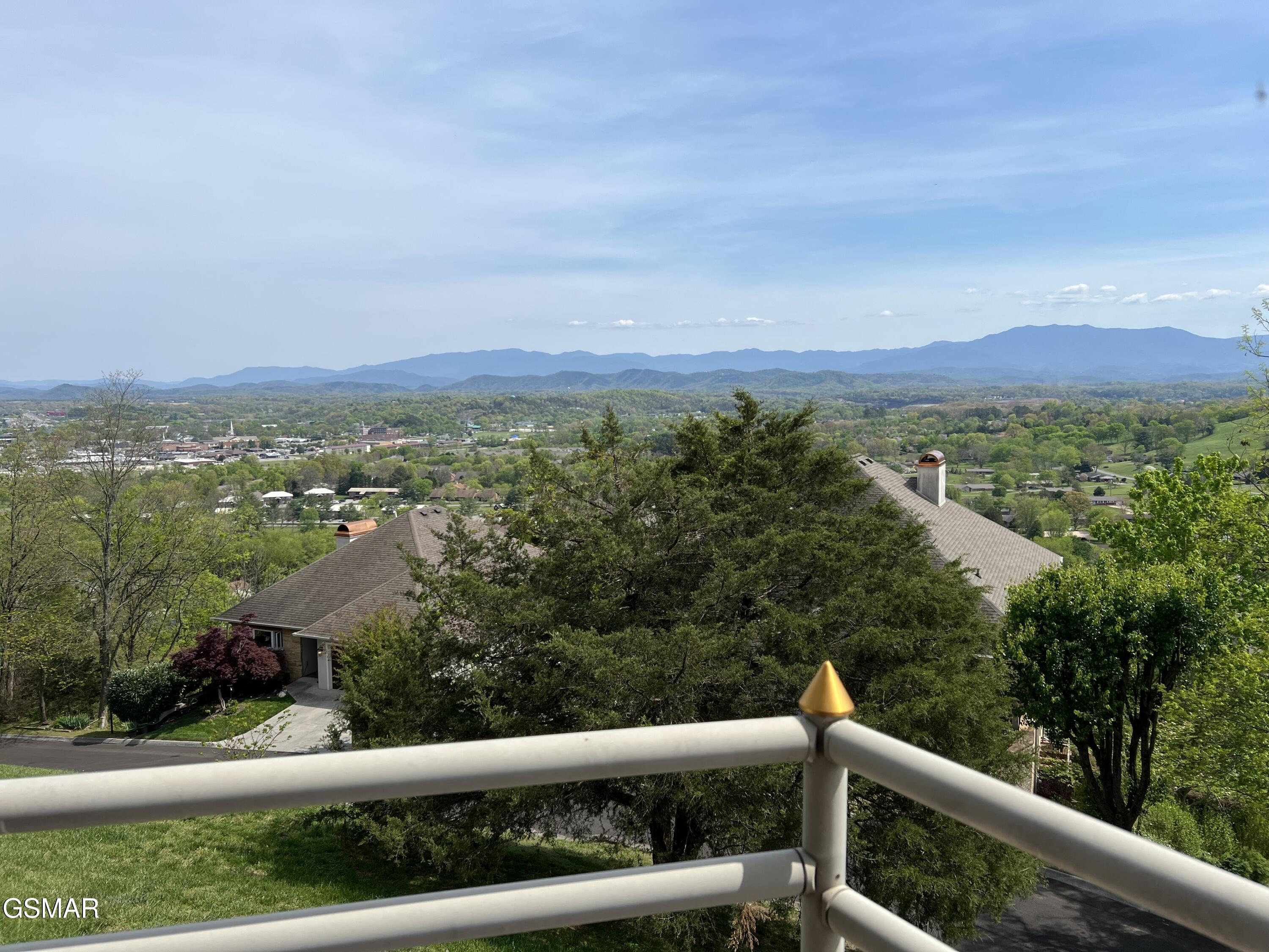 480 Maggie Mack Lane Sevierville TN 37862