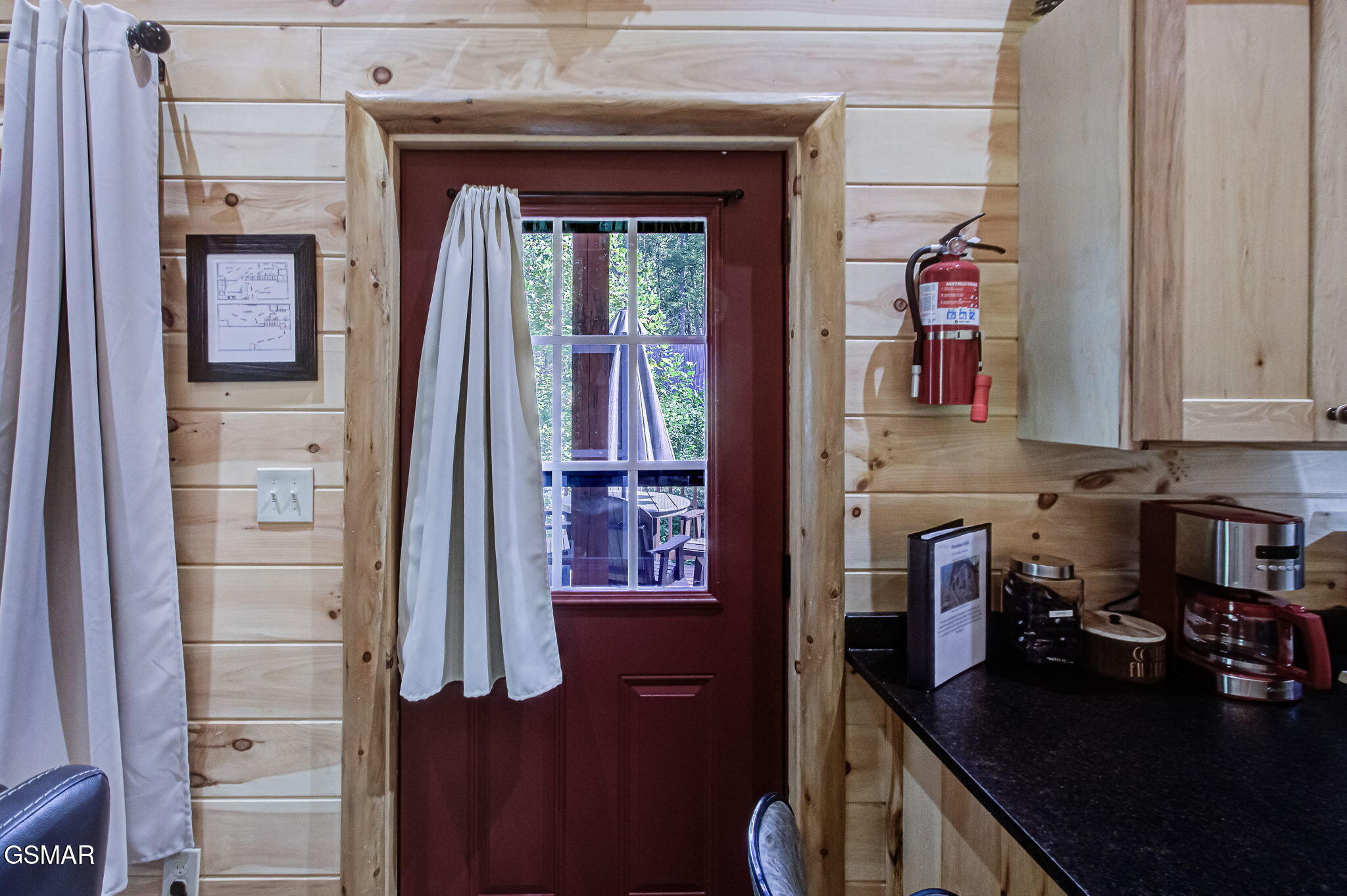 2423 Paradise Falls Way Sevierville TN 37862