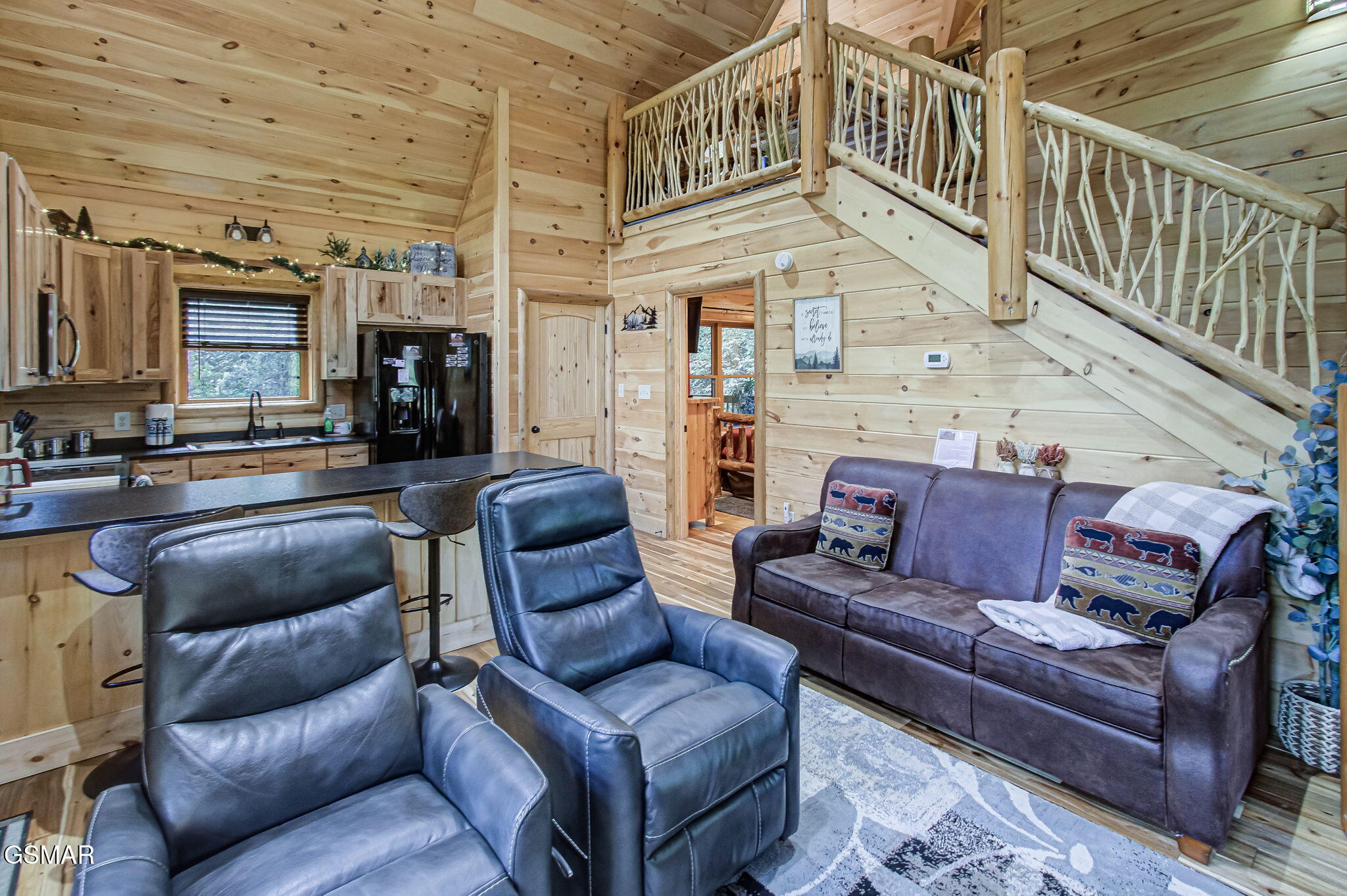 2423 Paradise Falls Way Sevierville TN 37862