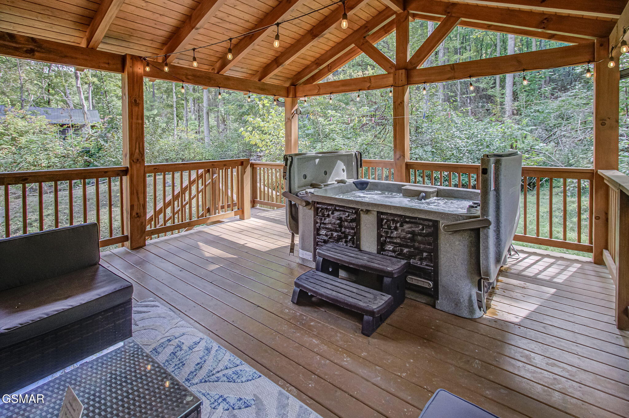 2423 Paradise Falls Way Sevierville TN 37862