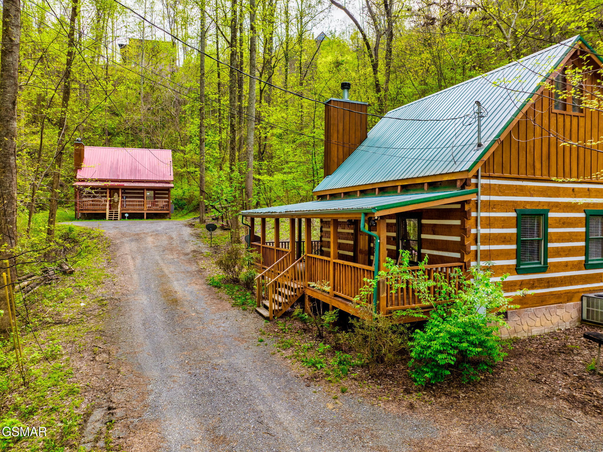 1647/1649 Bear Valley Road Sevierville TN 37876