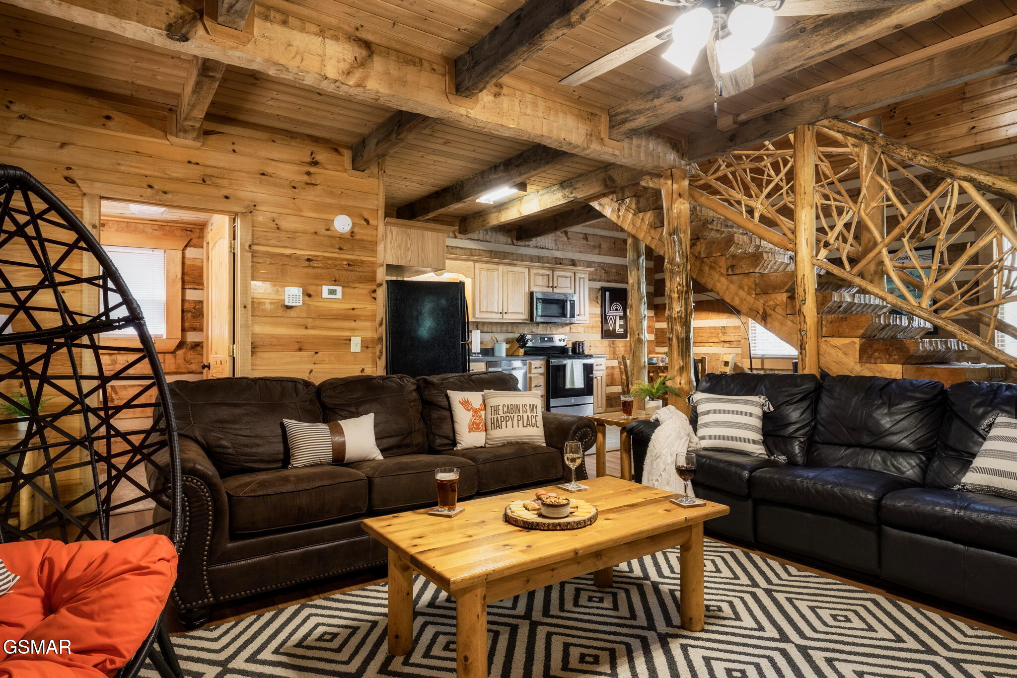1647/1649 Bear Valley Road Sevierville TN 37876
