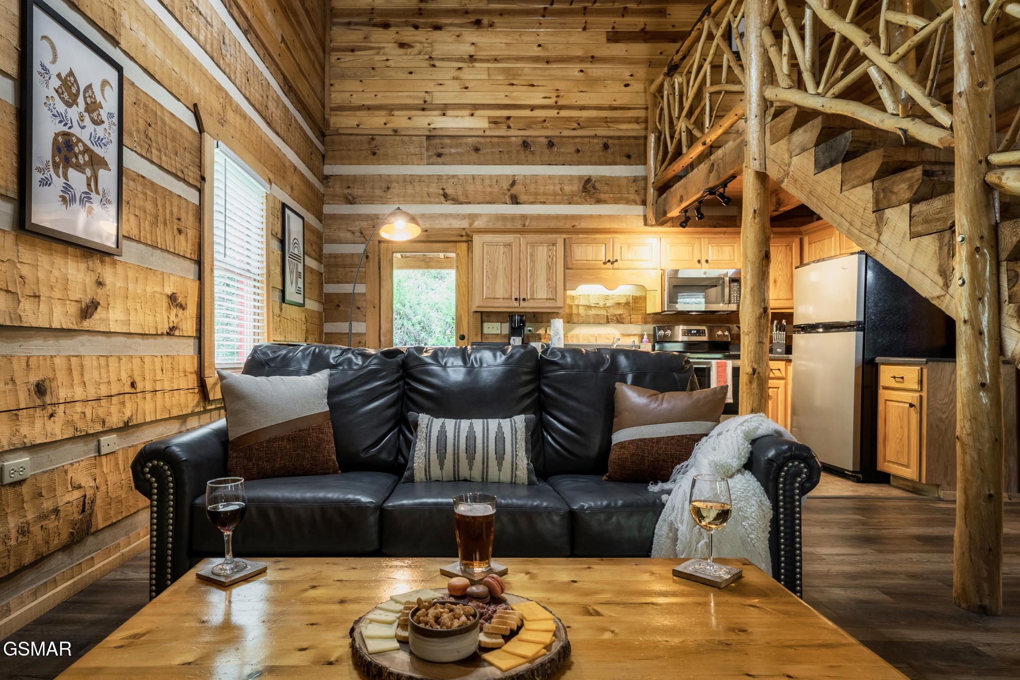 1647/1649 Bear Valley Road Sevierville TN 37876