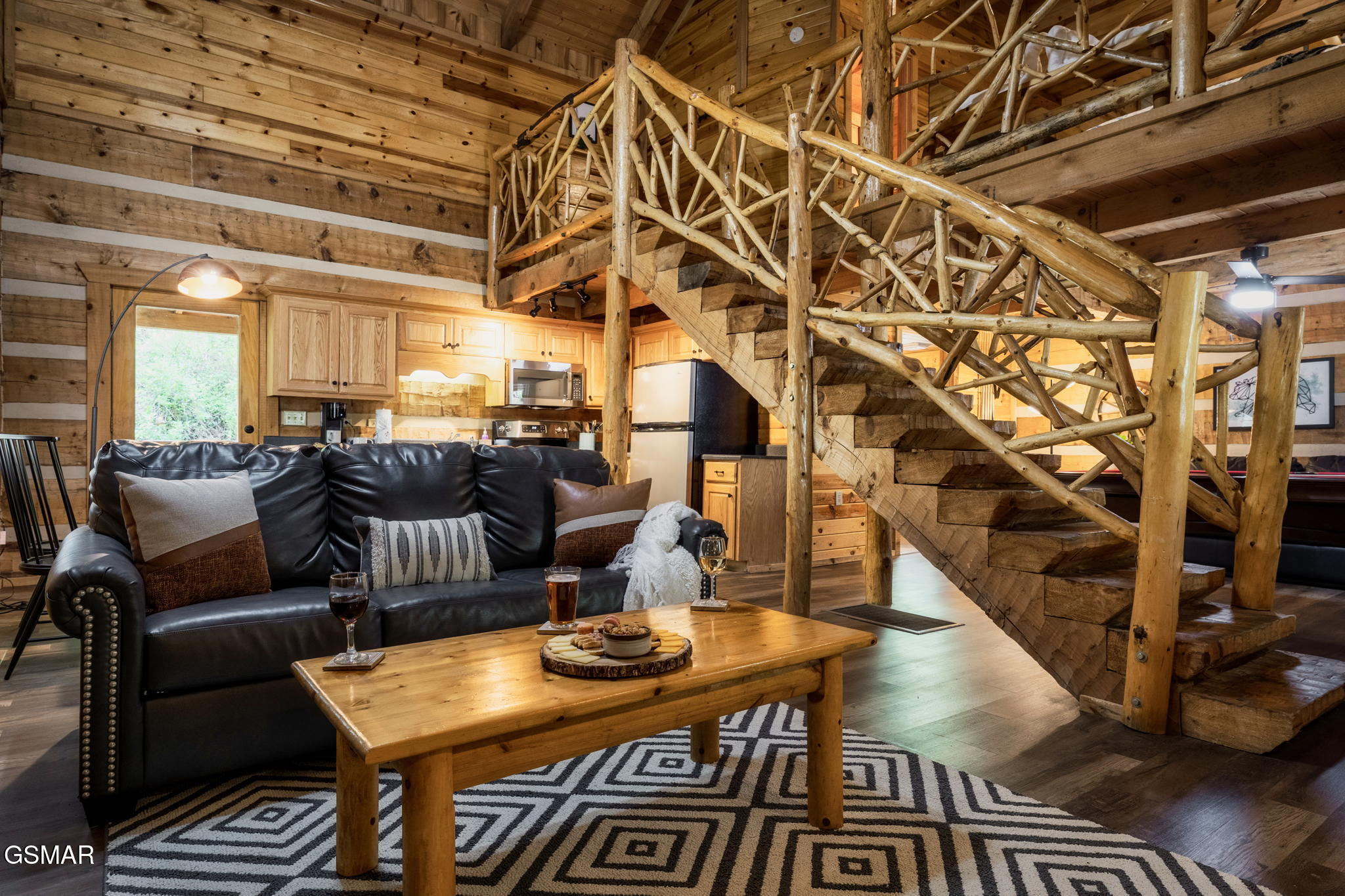 1647/1649 Bear Valley Road Sevierville TN 37876