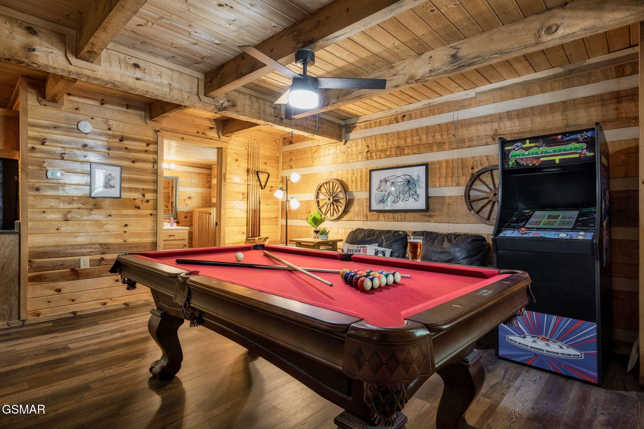 1647/1649 Bear Valley Road Sevierville TN 37876