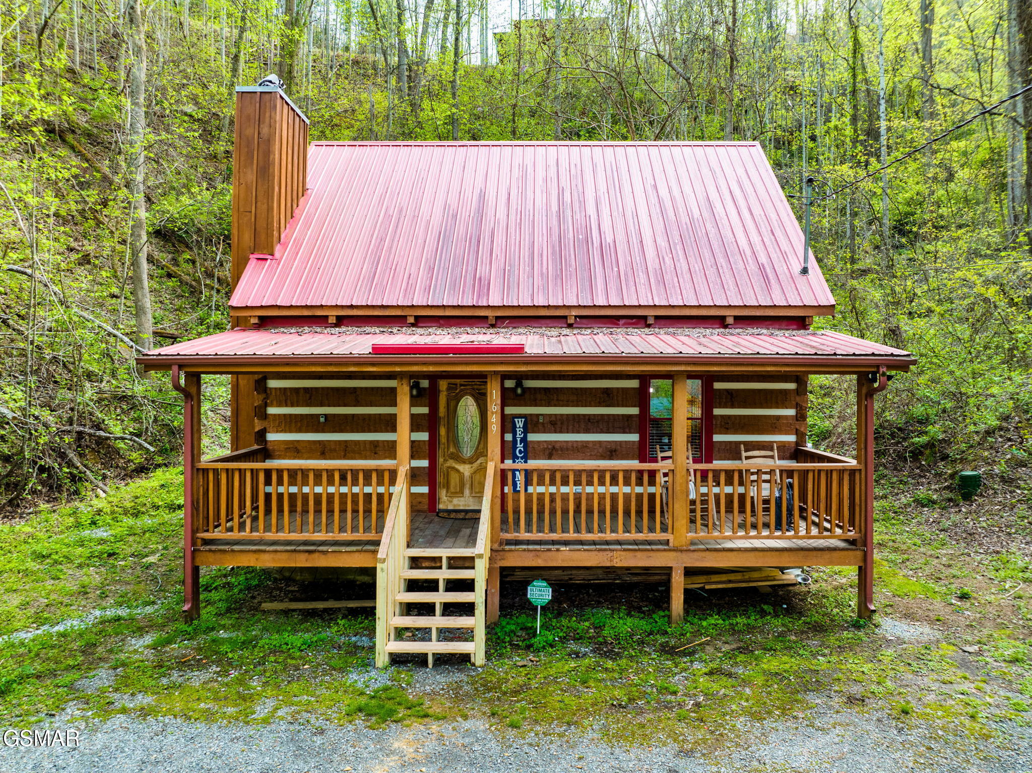 1647/1649 Bear Valley Road Sevierville TN 37876