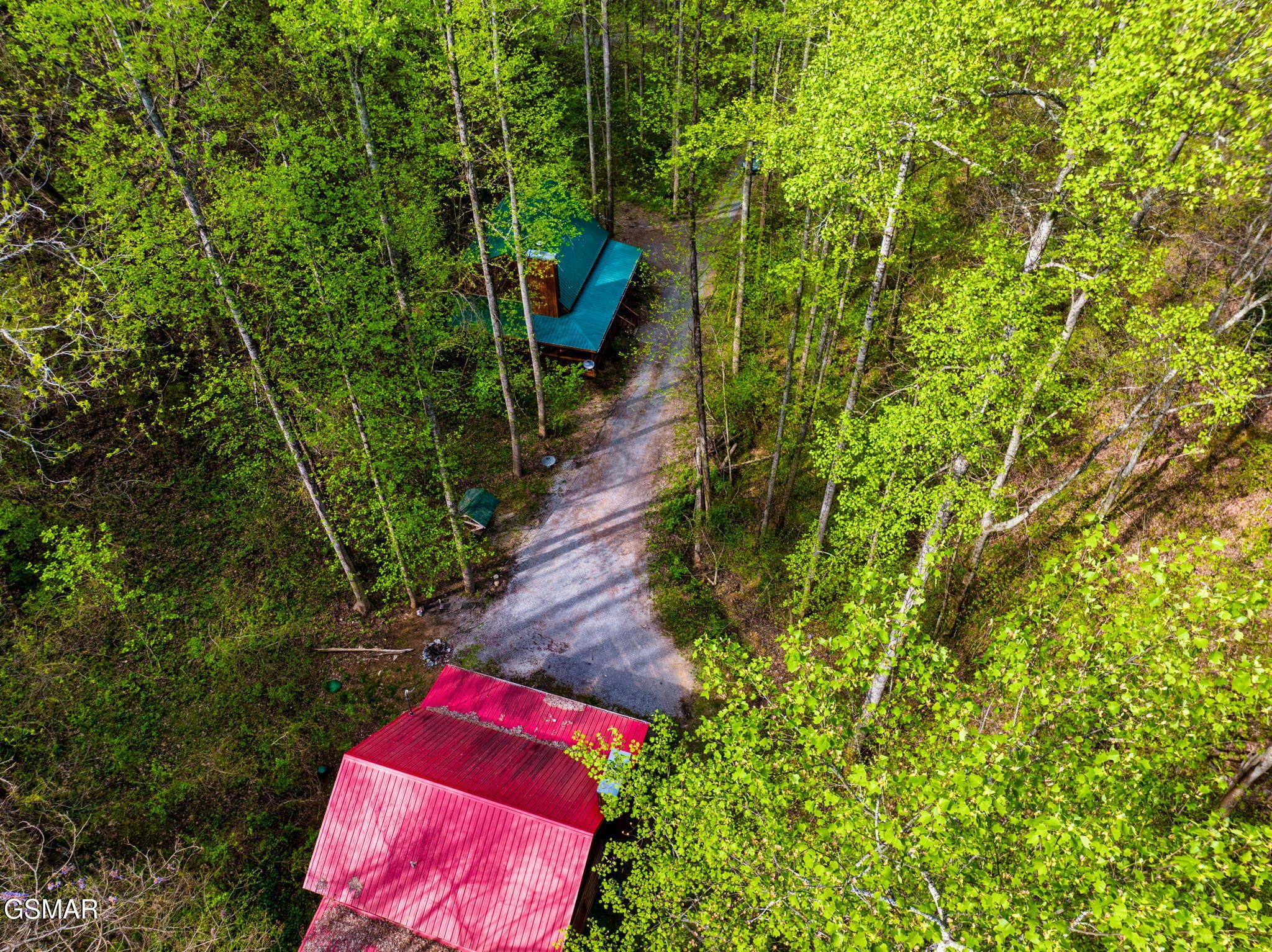 1647/1649 Bear Valley Road Sevierville TN 37876