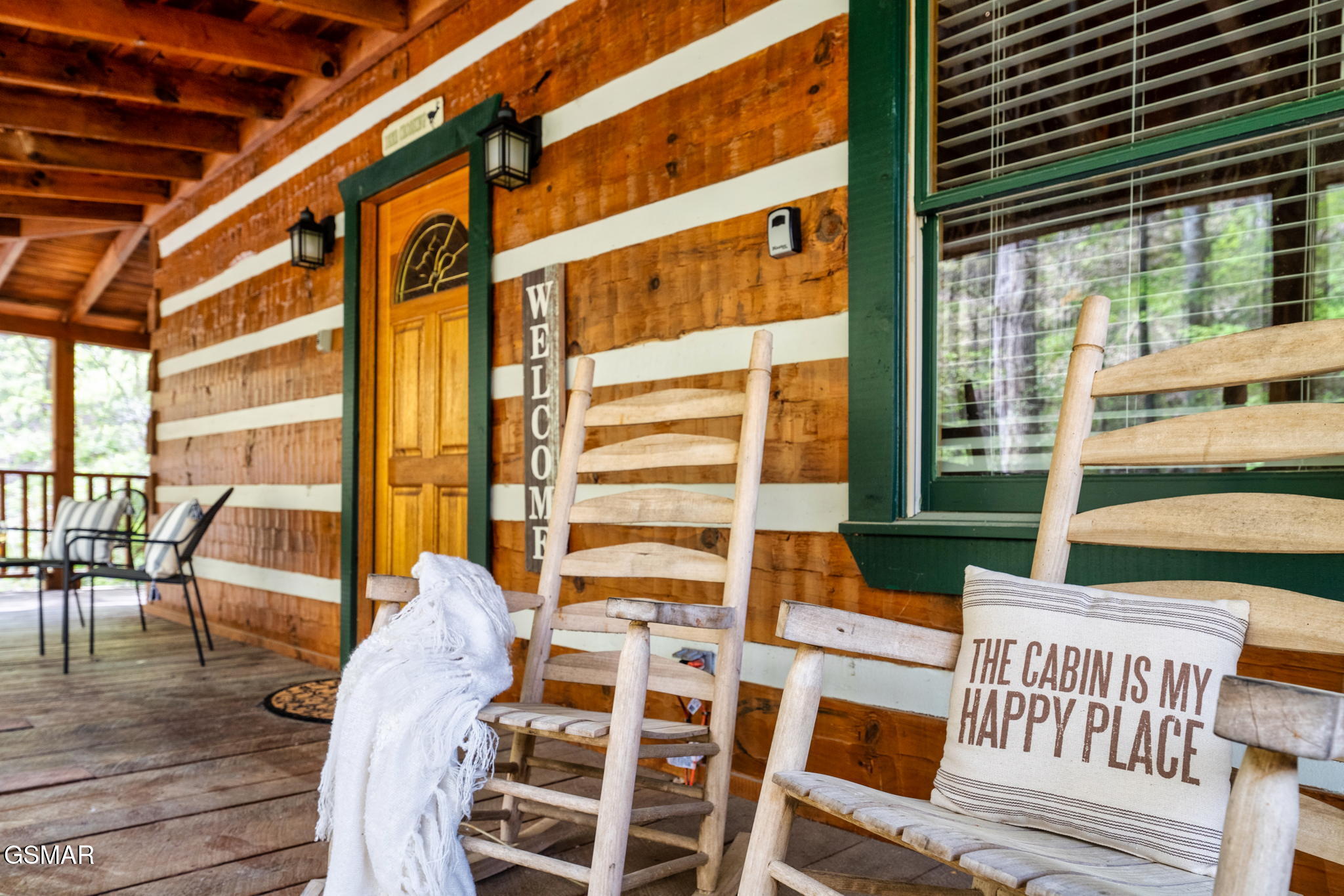 1647/1649 Bear Valley Road Sevierville TN 37876