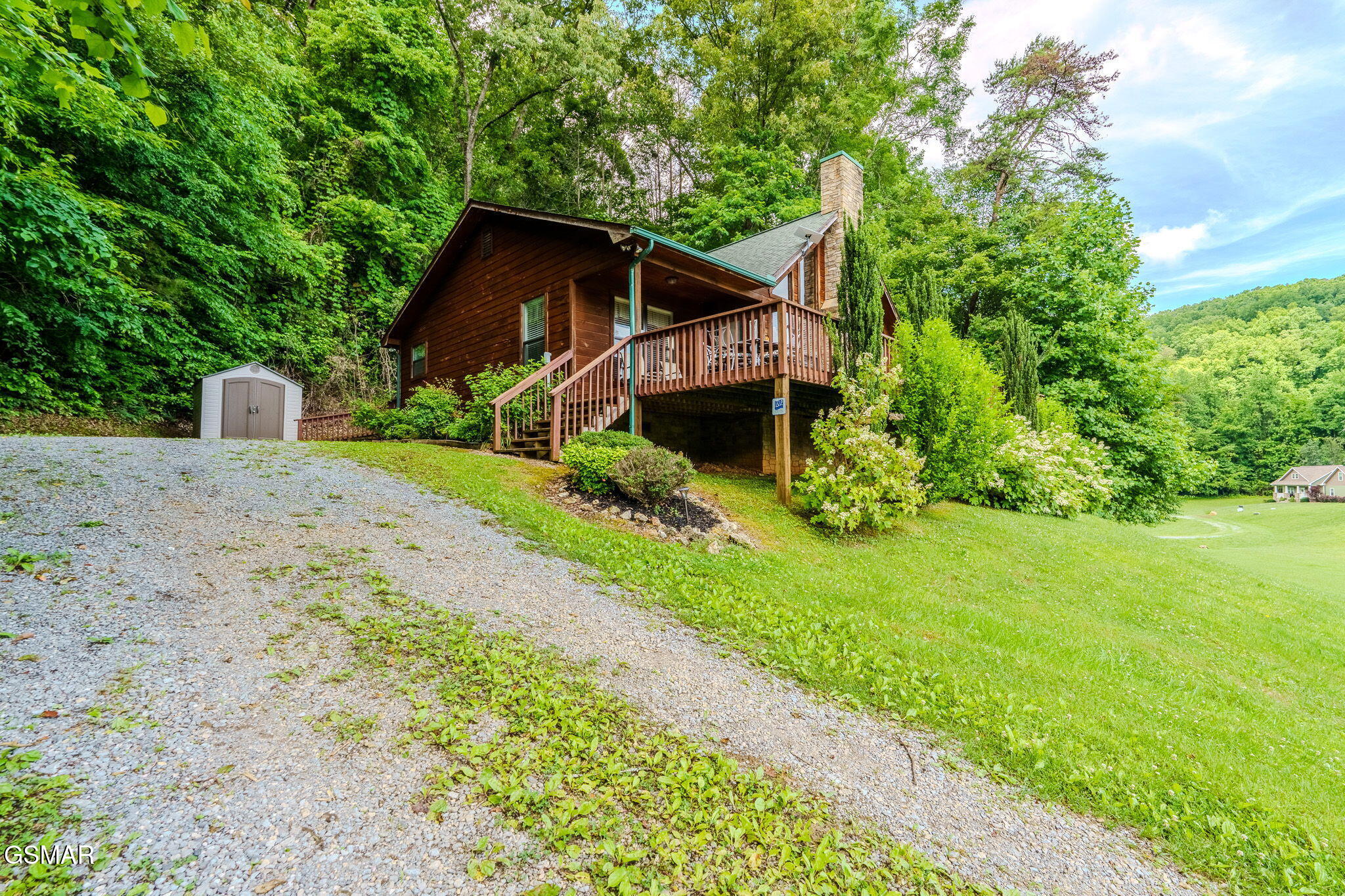 2545 Schisandra Lane Cosby TN 37722